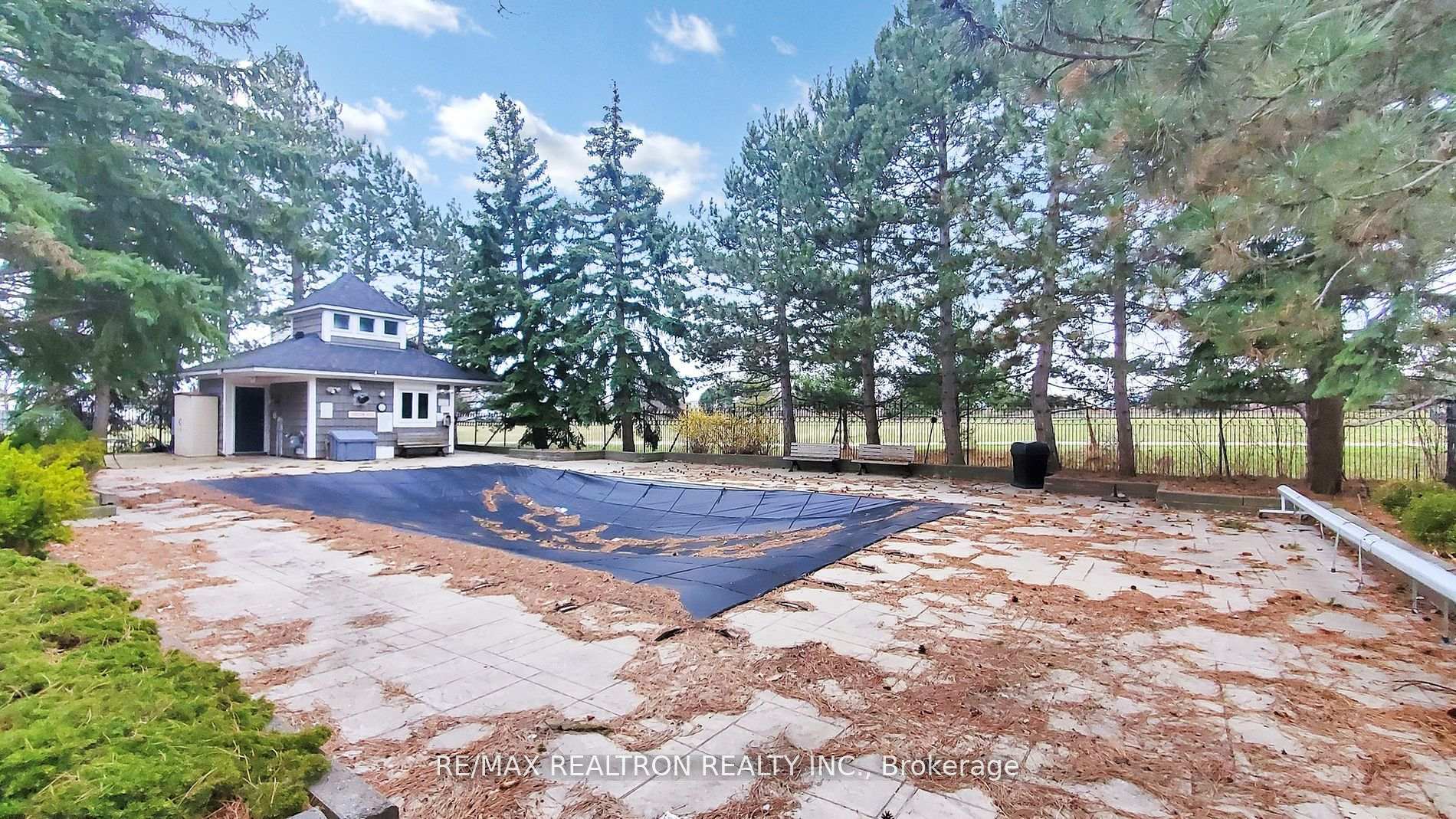 Photo 34 of 68 Heathcliffe Square, Brampton, Central Park — HOMEH