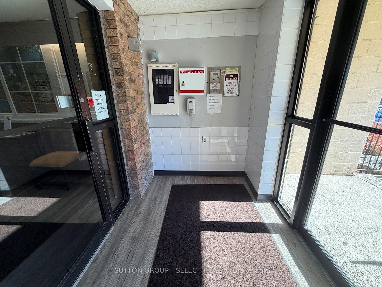 Photo 3 of Unit 402, 140 Park Avenue E, Chatham-Kent, Chatham — HOMEH