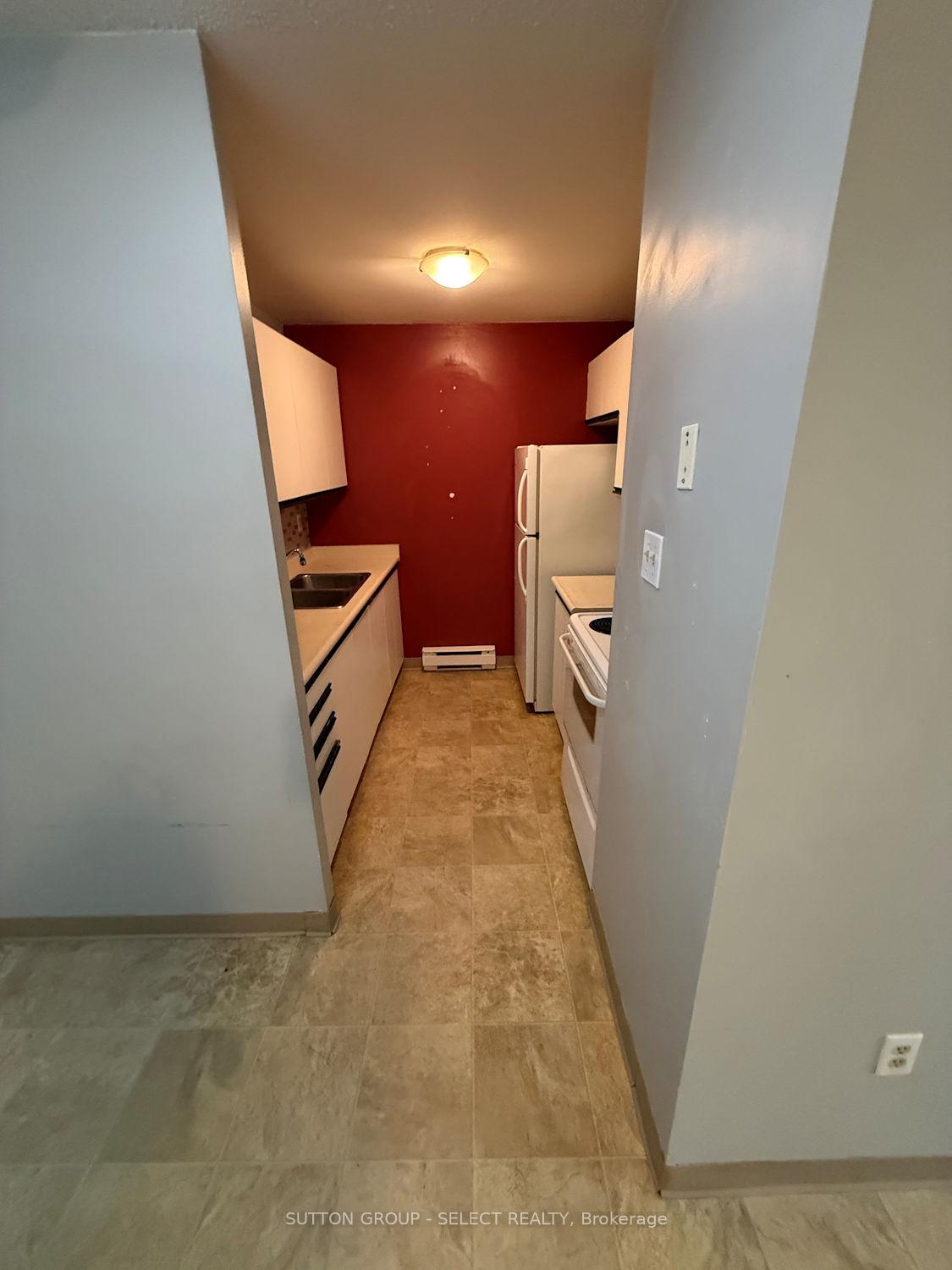Photo 9 of Unit 402, 140 Park Avenue E, Chatham-Kent, Chatham — HOMEH