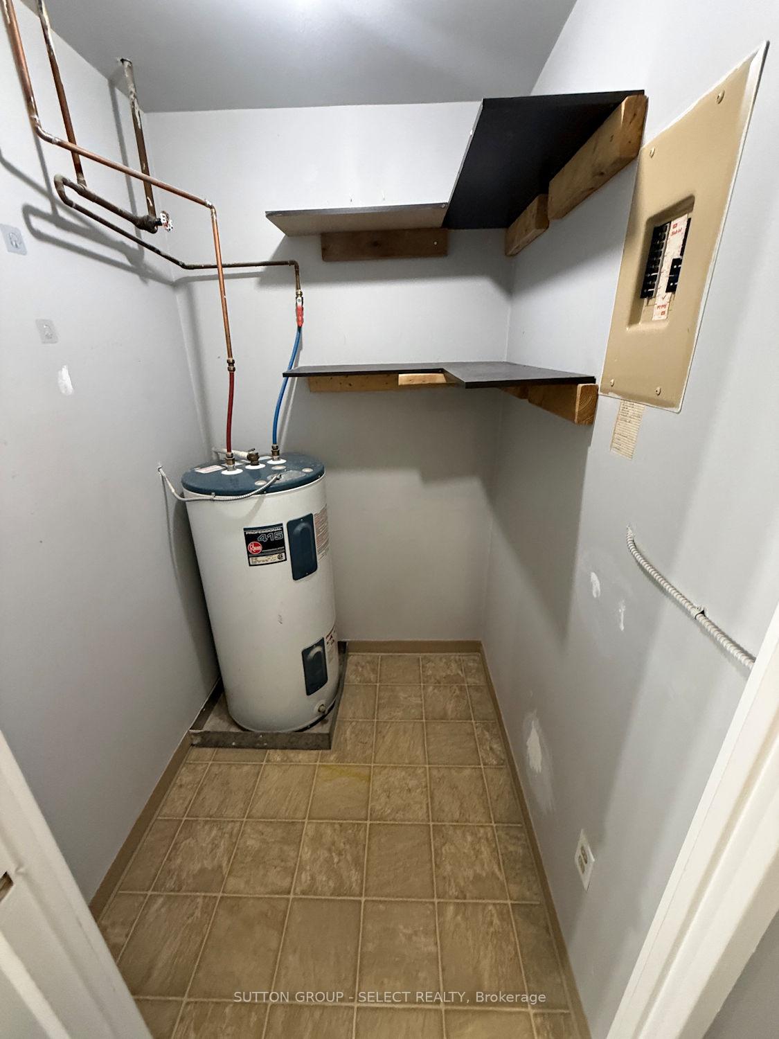 Photo 20 of Unit 402, 140 Park Avenue E, Chatham-Kent, Chatham — HOMEH
