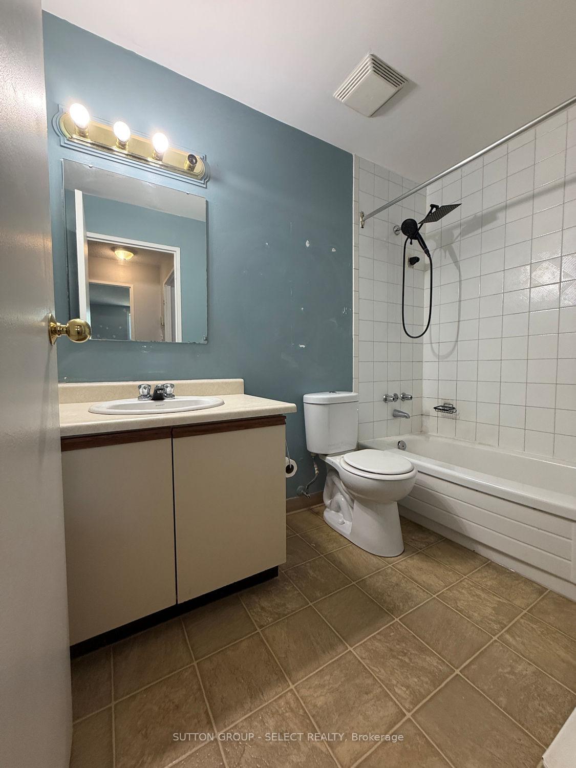 Photo 21 of Unit 402, 140 Park Avenue E, Chatham-Kent, Chatham — HOMEH