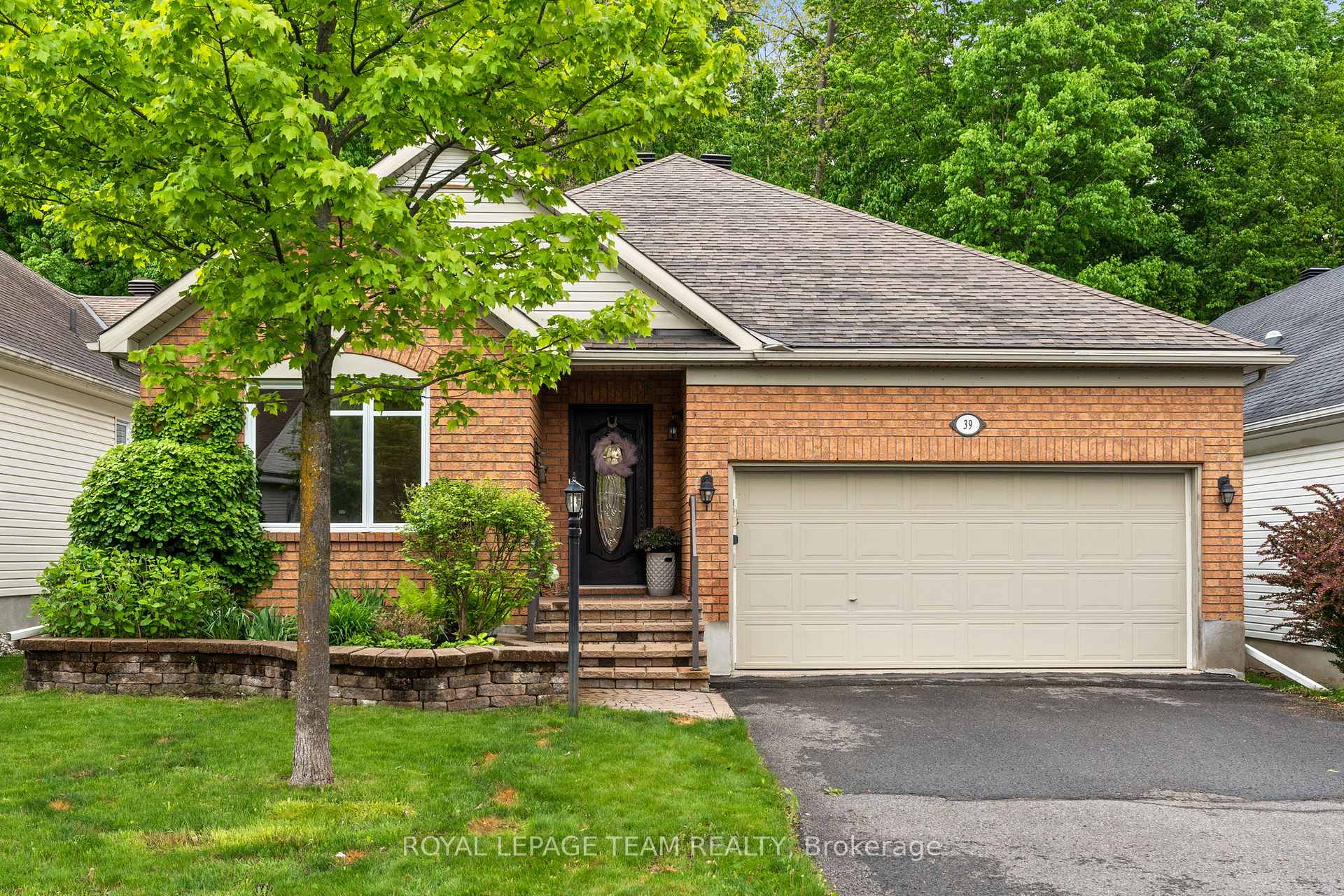 Photo 1 of 39 Fieldcrest Avenue, Ottawa, Barrhaven - Longfields — HOMEH