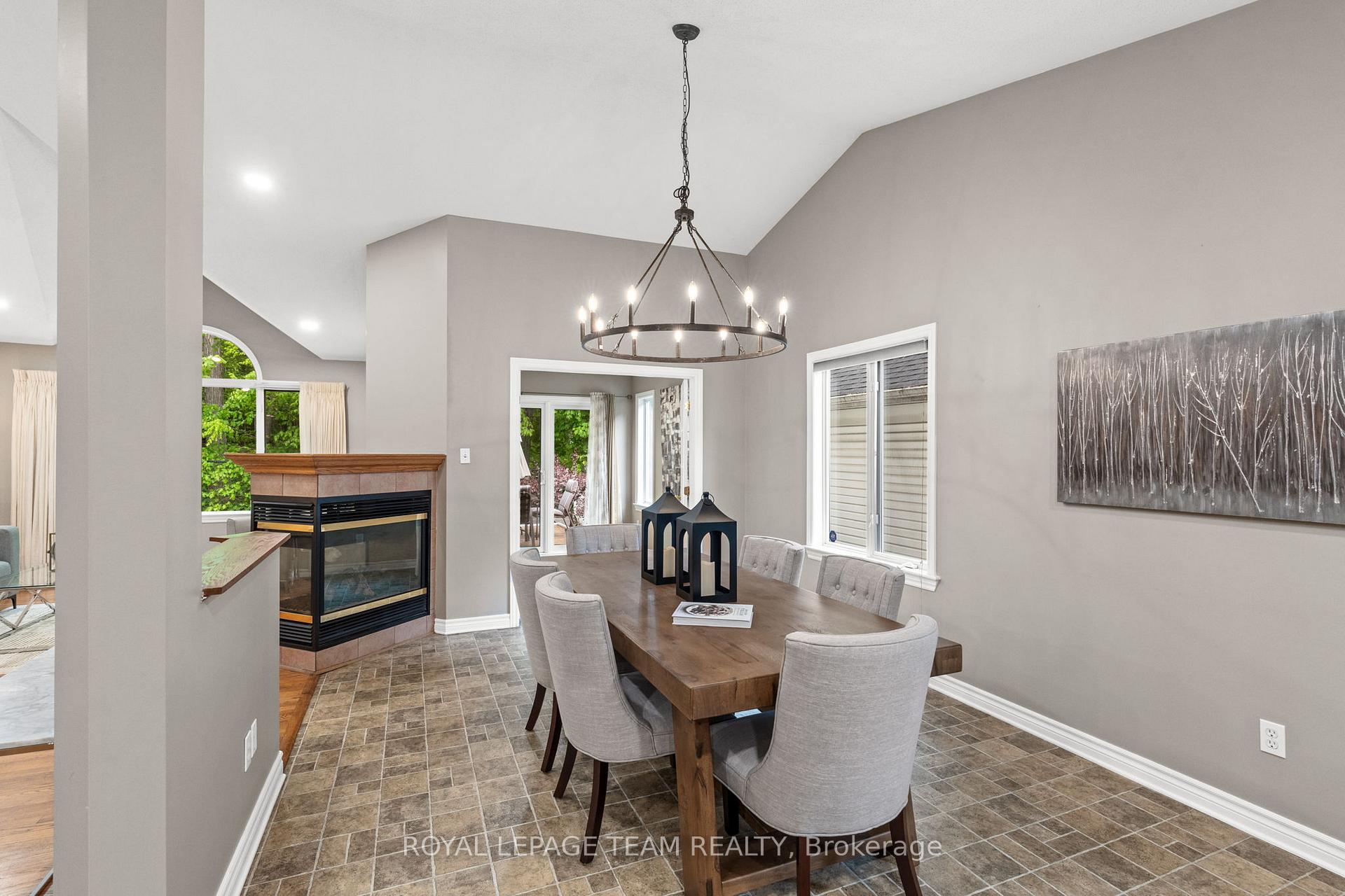 Photo 12 of 39 Fieldcrest Avenue, Ottawa, Barrhaven - Longfields — HOMEH