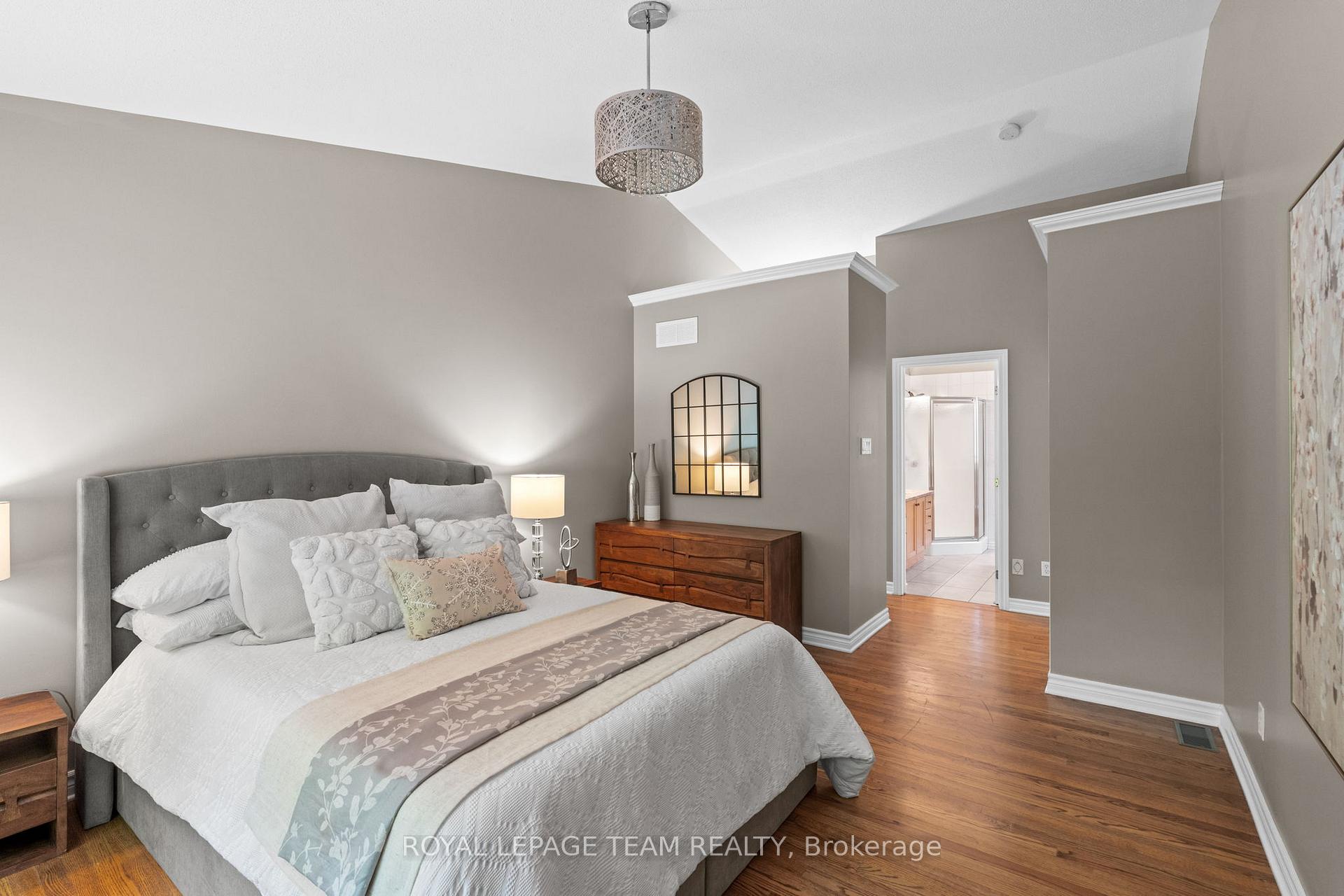 Photo 22 of 39 Fieldcrest Avenue, Ottawa, Barrhaven - Longfields — HOMEH