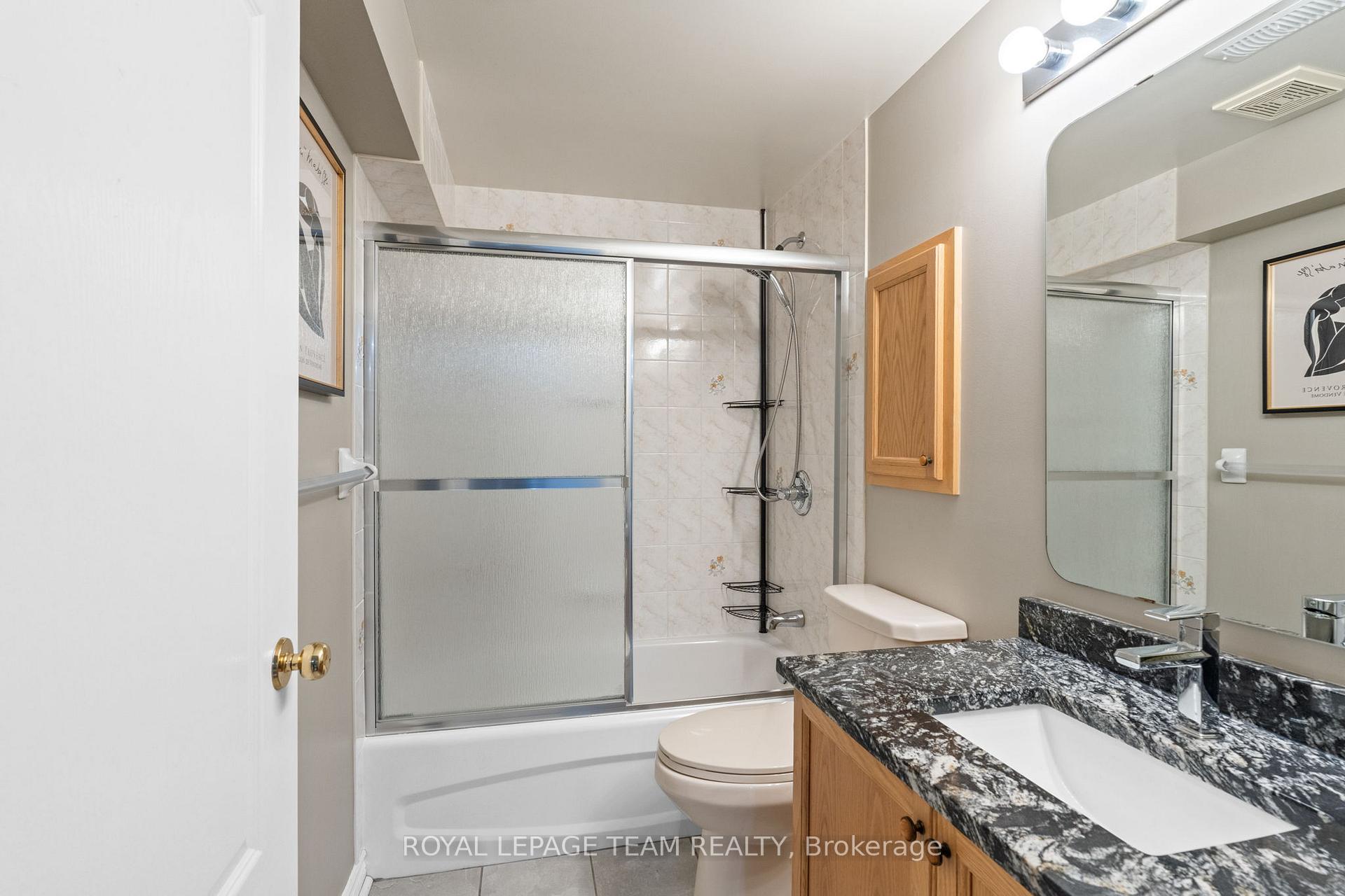 Photo 32 of 39 Fieldcrest Avenue, Ottawa, Barrhaven - Longfields — HOMEH