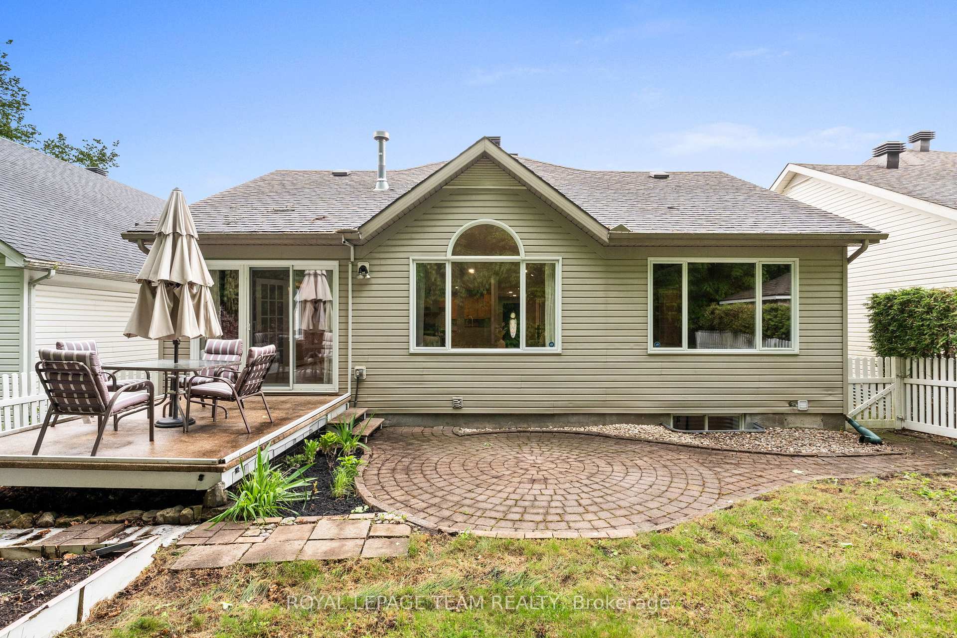 Photo 33 of 39 Fieldcrest Avenue, Ottawa, Barrhaven - Longfields — HOMEH