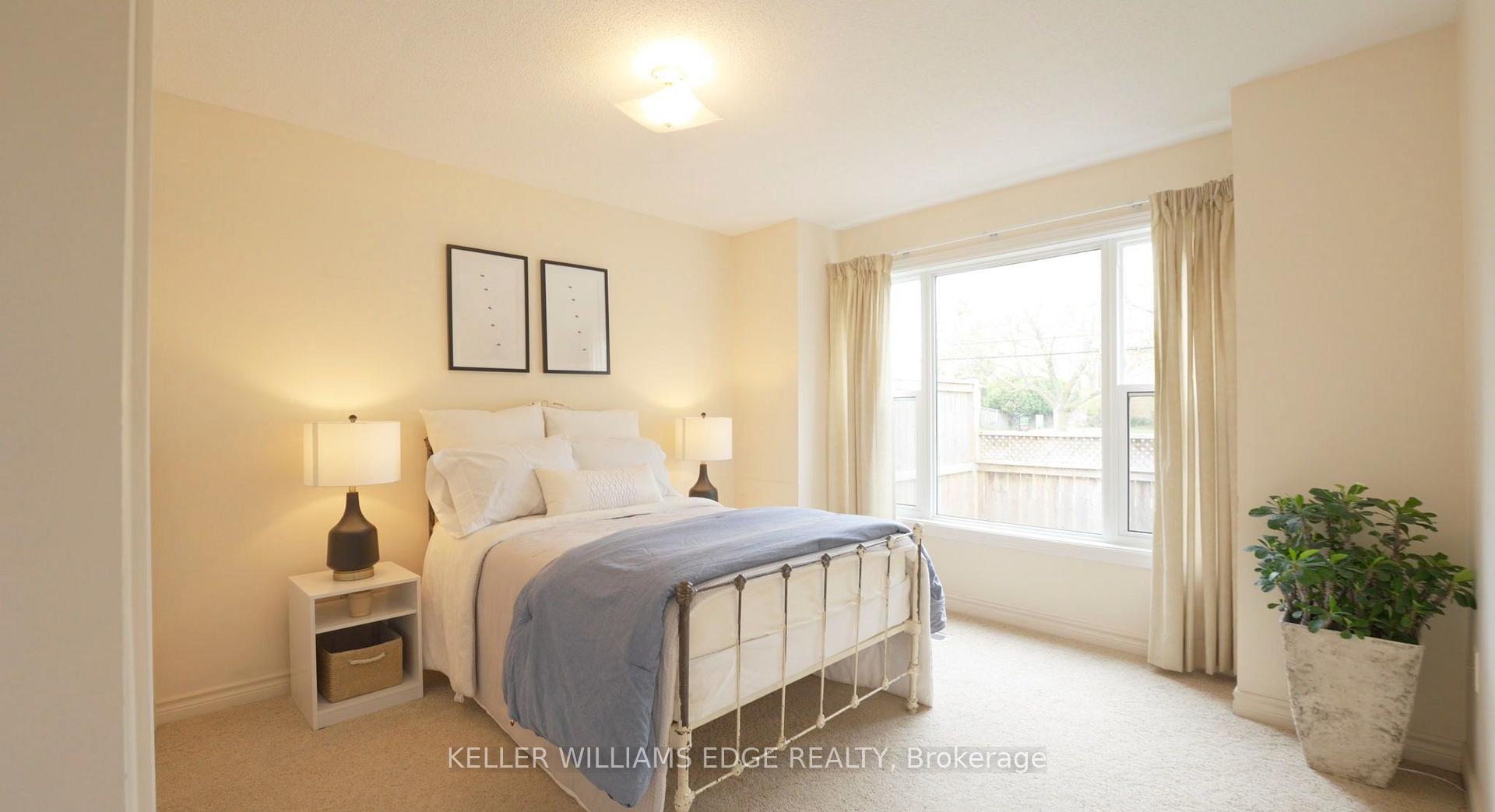 Photo 15 of Unit 5, 175 Fiddlers Green Road, Hamilton, Ancaster — HOMEH