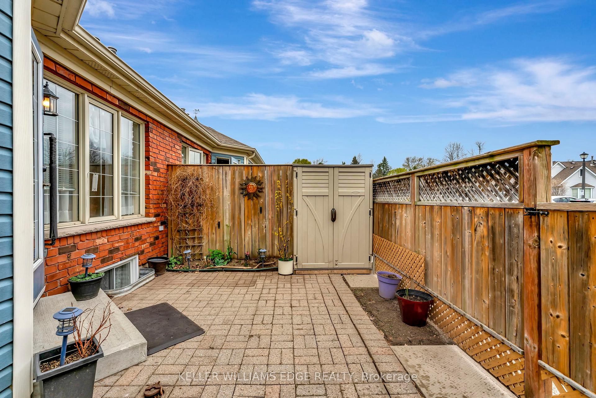 Photo 24 of Unit 5, 175 Fiddlers Green Road, Hamilton, Ancaster — HOMEH