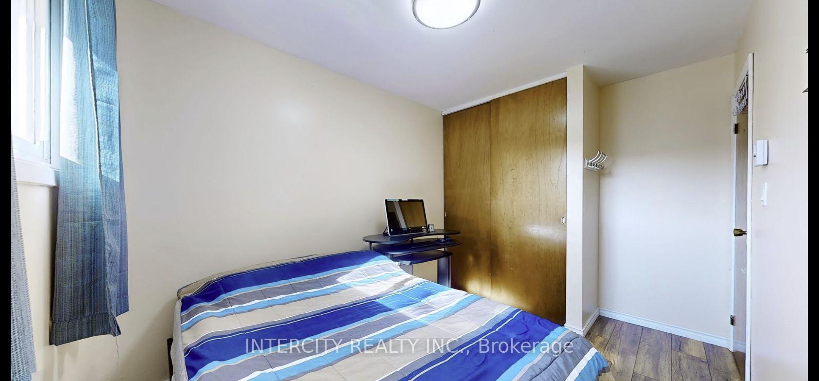 Photo 14 of Unit Unit C, 209 North Park Street, Belleville, Belleville Ward — HOMEH