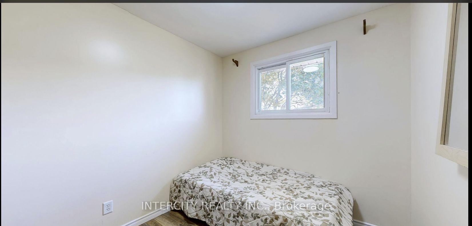 Photo 15 of Unit Unit C, 209 North Park Street, Belleville, Belleville Ward — HOMEH