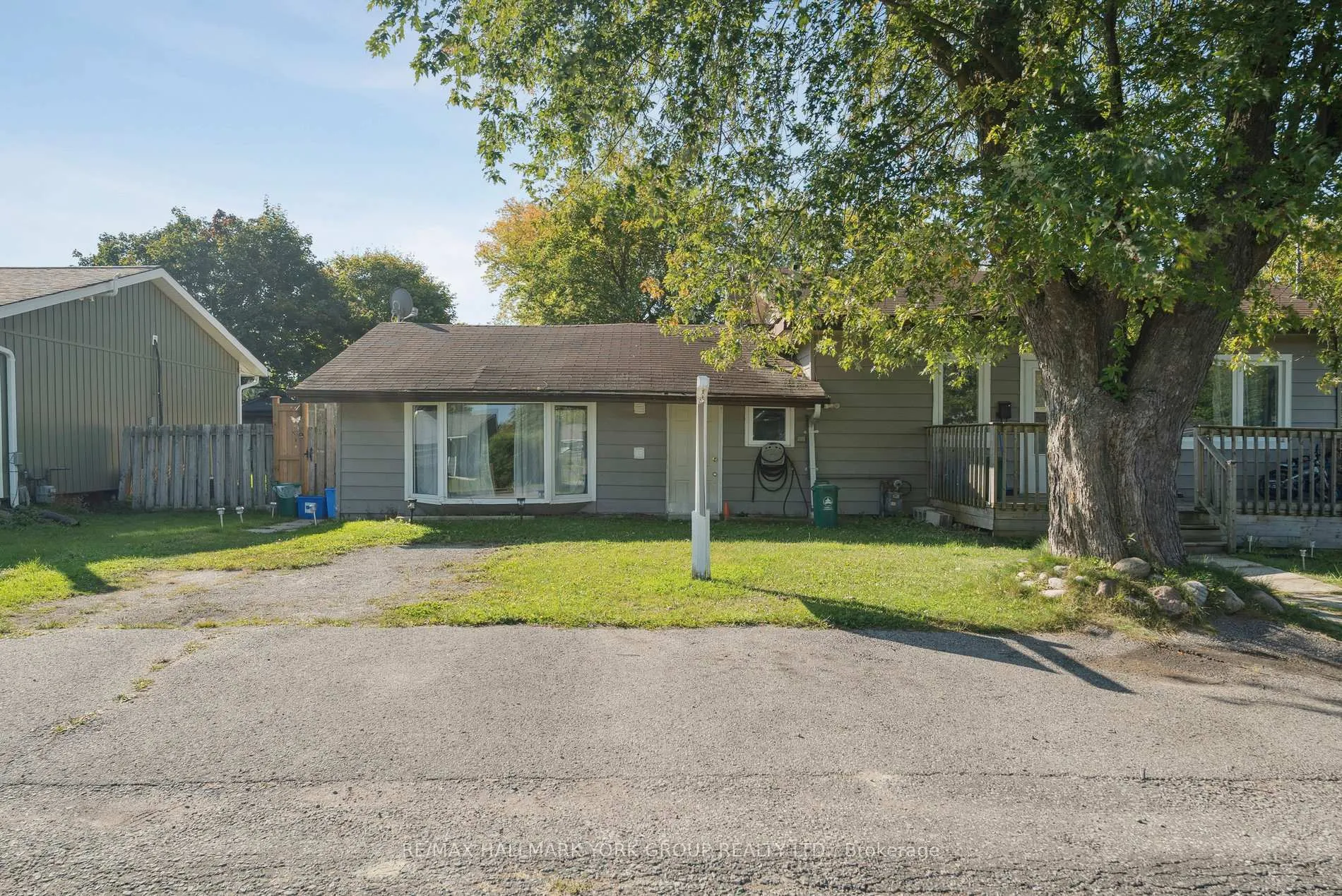 Front of Unit (East), 351 Winnifred Drive