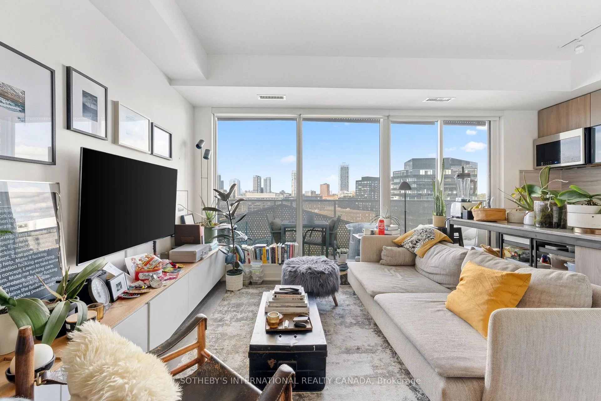 Photo 9 of Unit 1118, 60 Tannery Road, Toronto, Waterfront Communities — HOMEH