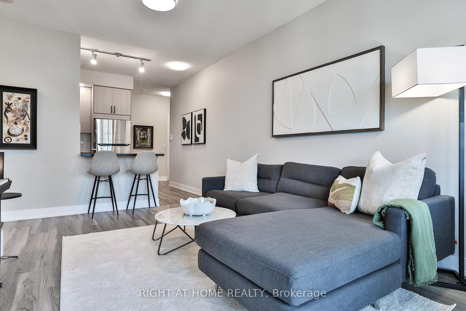 Photo 9 of Unit 2308, 28 Linden Street, Toronto, North St. James Town — HOMEH