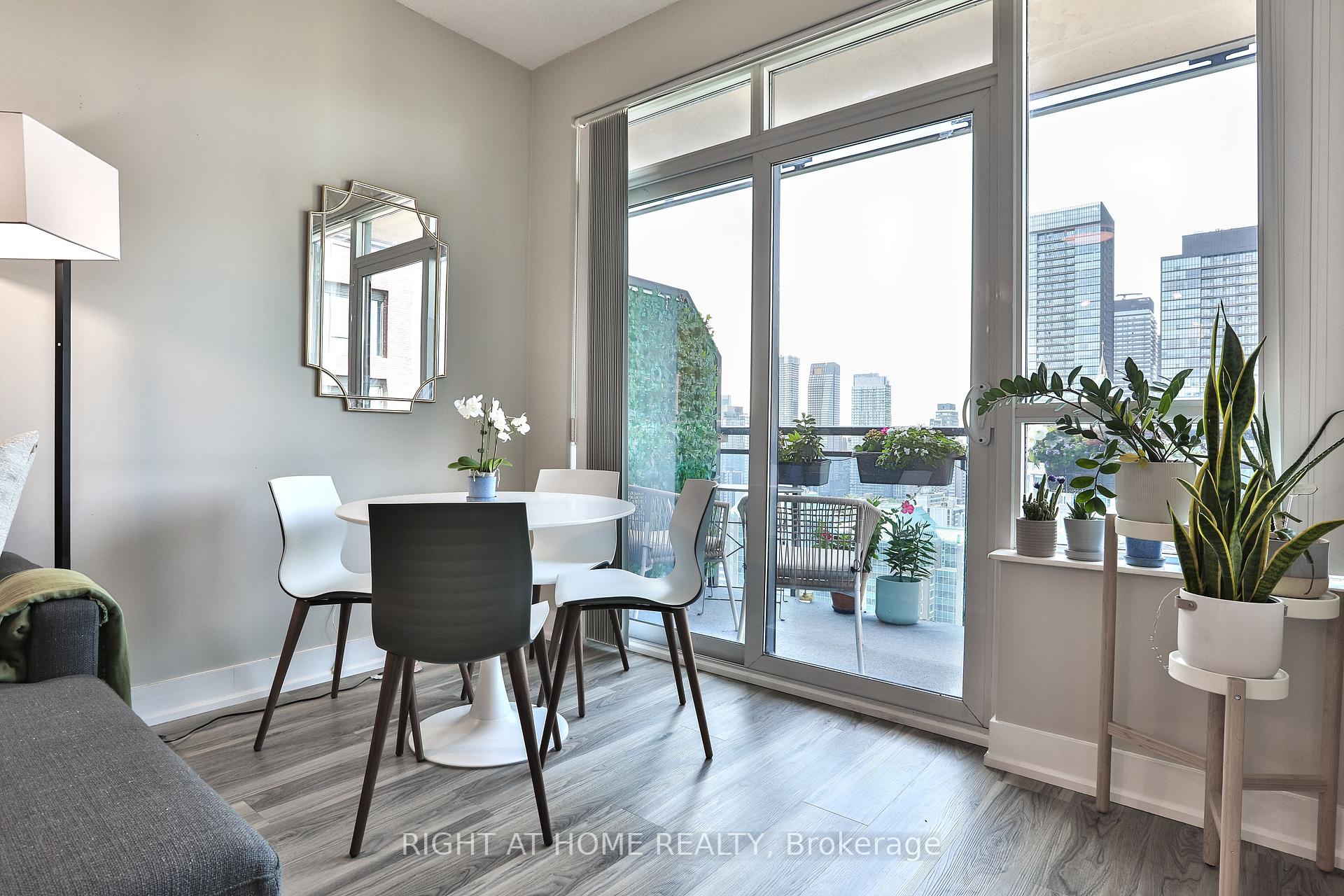 Photo 11 of Unit 2308, 28 Linden Street, Toronto, North St. James Town — HOMEH