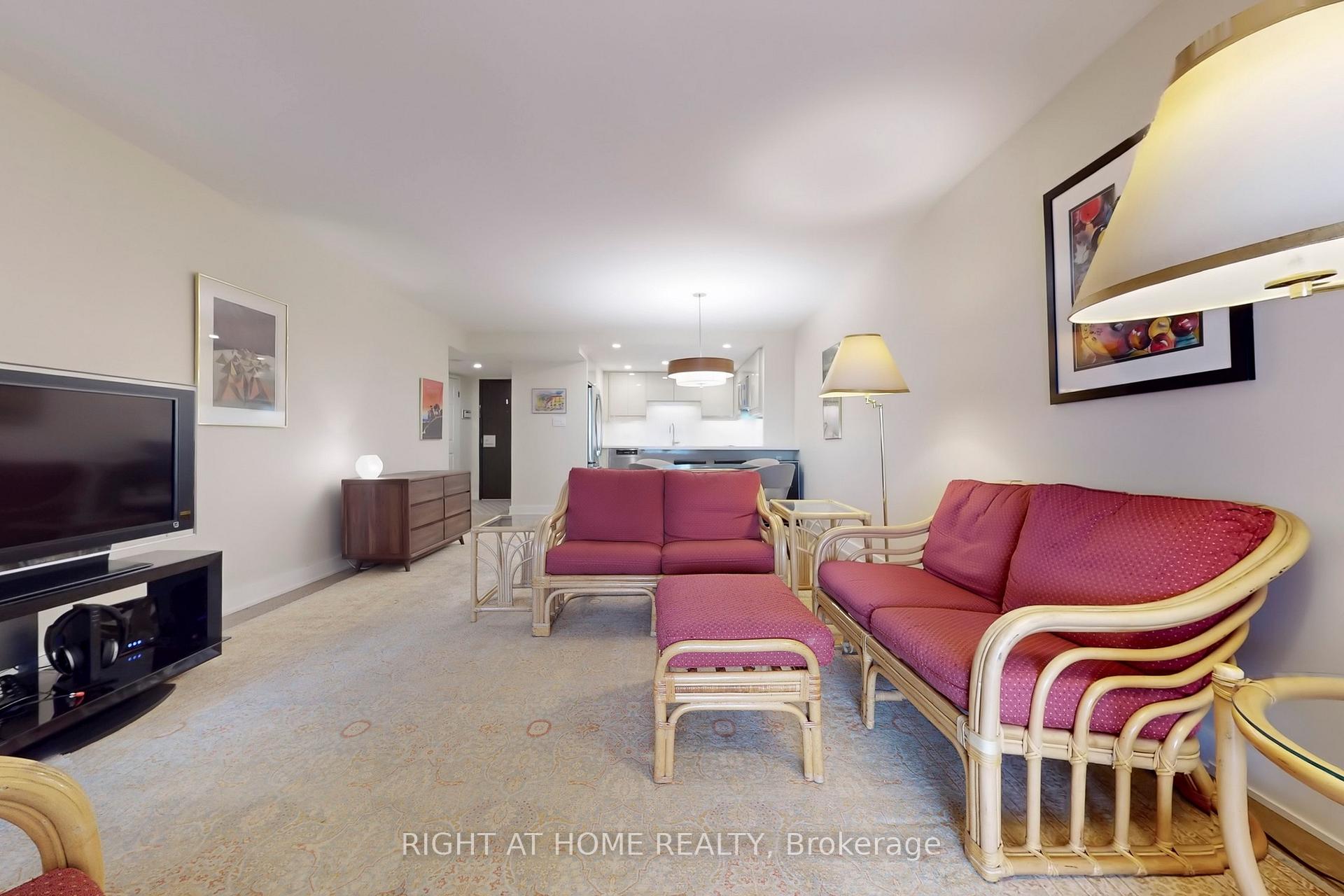 Photo 13 of Unit 2316, 25 The Esplanade, Toronto, Waterfront Communities — HOMEH