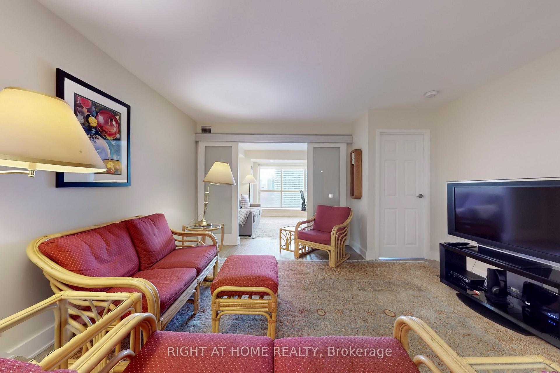 Photo 14 of Unit 2316, 25 The Esplanade, Toronto, Waterfront Communities — HOMEH