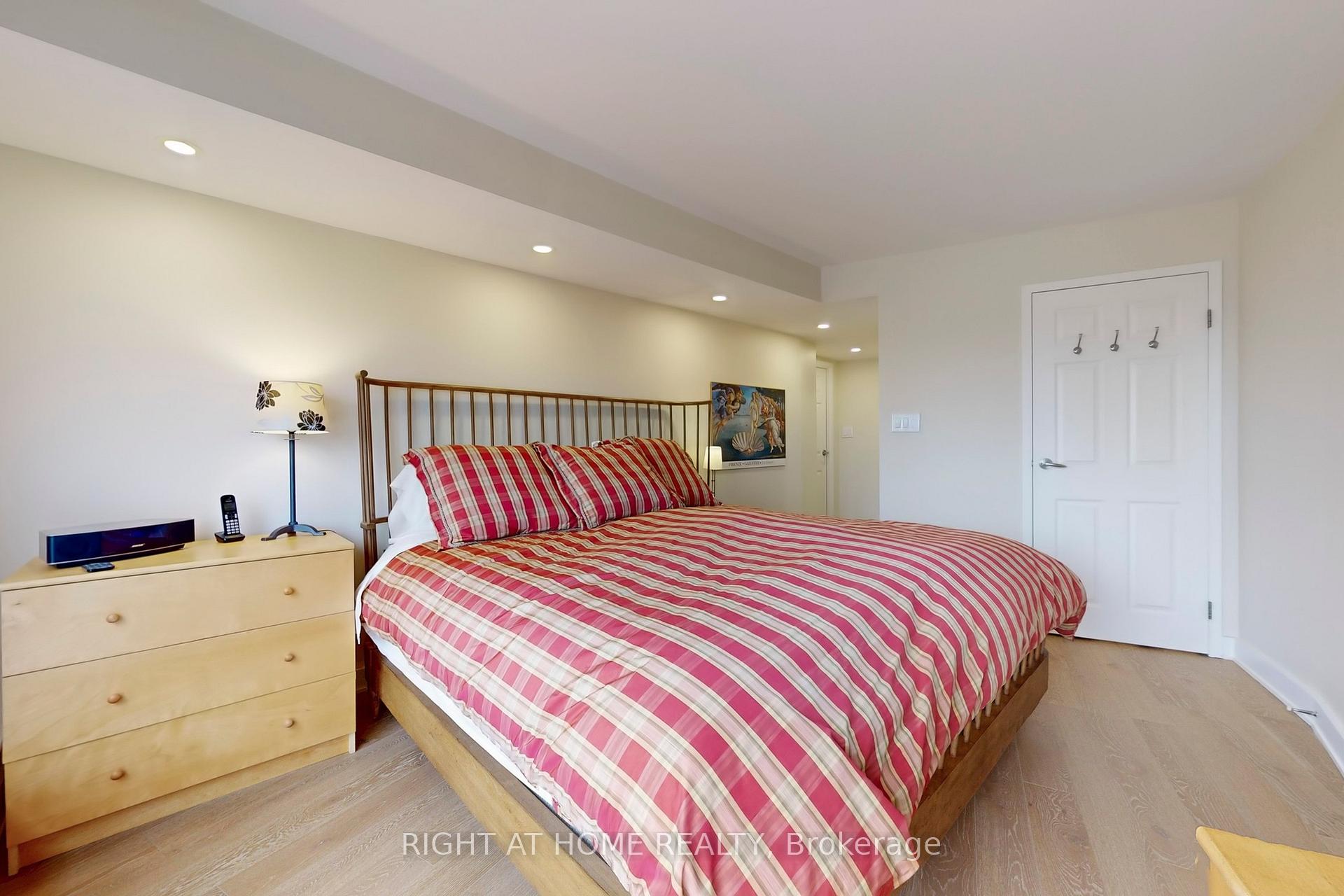 Photo 19 of Unit 2316, 25 The Esplanade, Toronto, Waterfront Communities — HOMEH