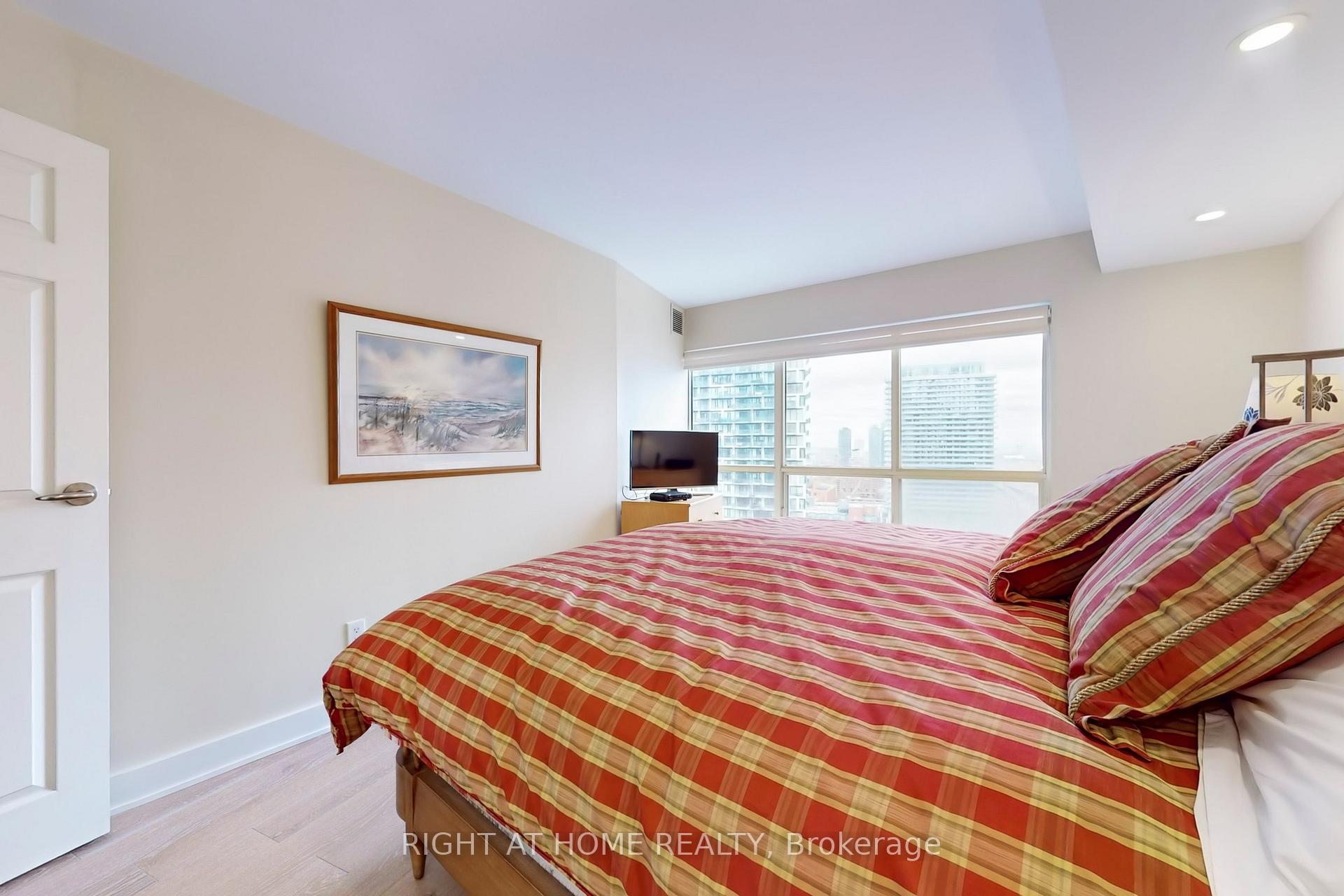 Photo 21 of Unit 2316, 25 The Esplanade, Toronto, Waterfront Communities — HOMEH