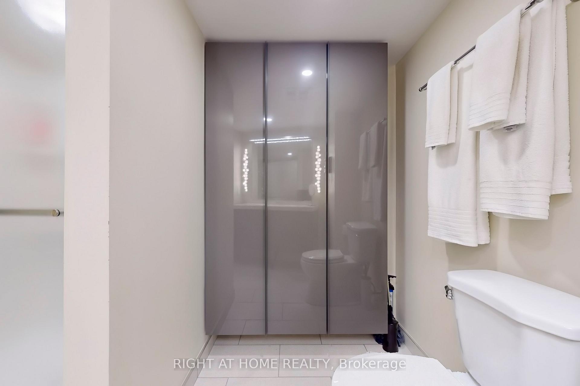 Photo 25 of Unit 2316, 25 The Esplanade, Toronto, Waterfront Communities — HOMEH