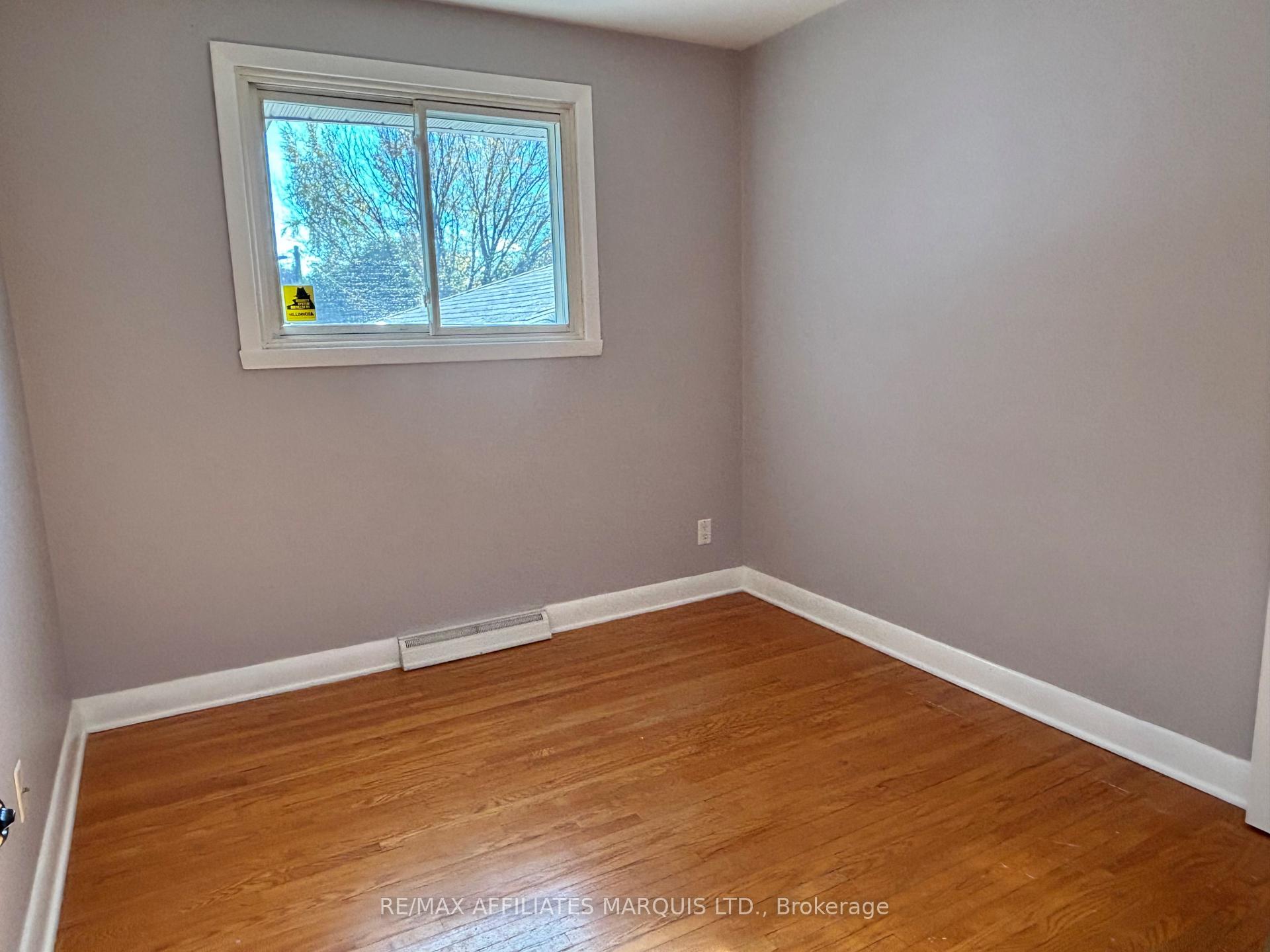 Photo 24 of 1007 Lasalle Road, Cornwall — HOMEH