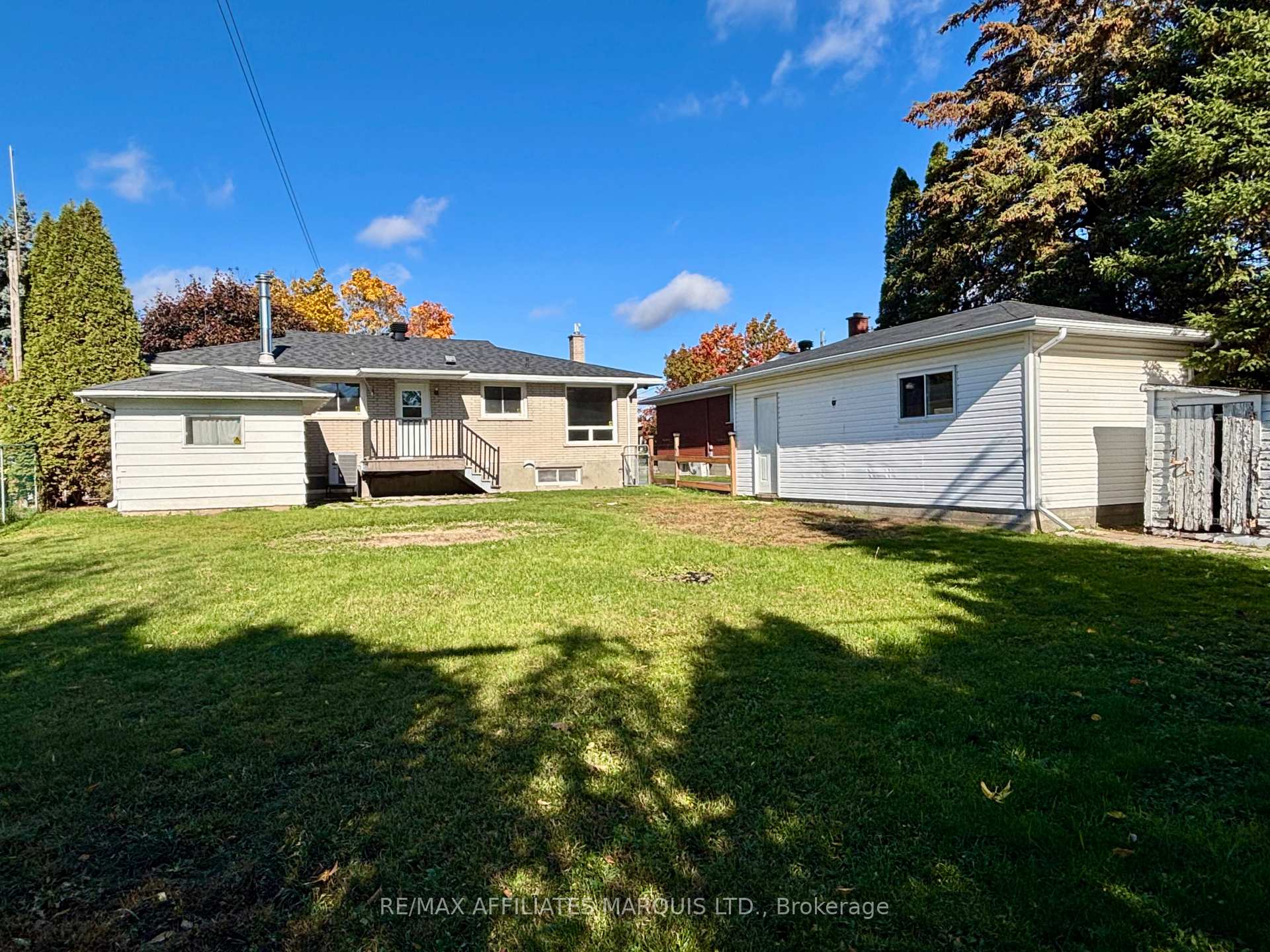 Photo 33 of 1007 Lasalle Road, Cornwall — HOMEH