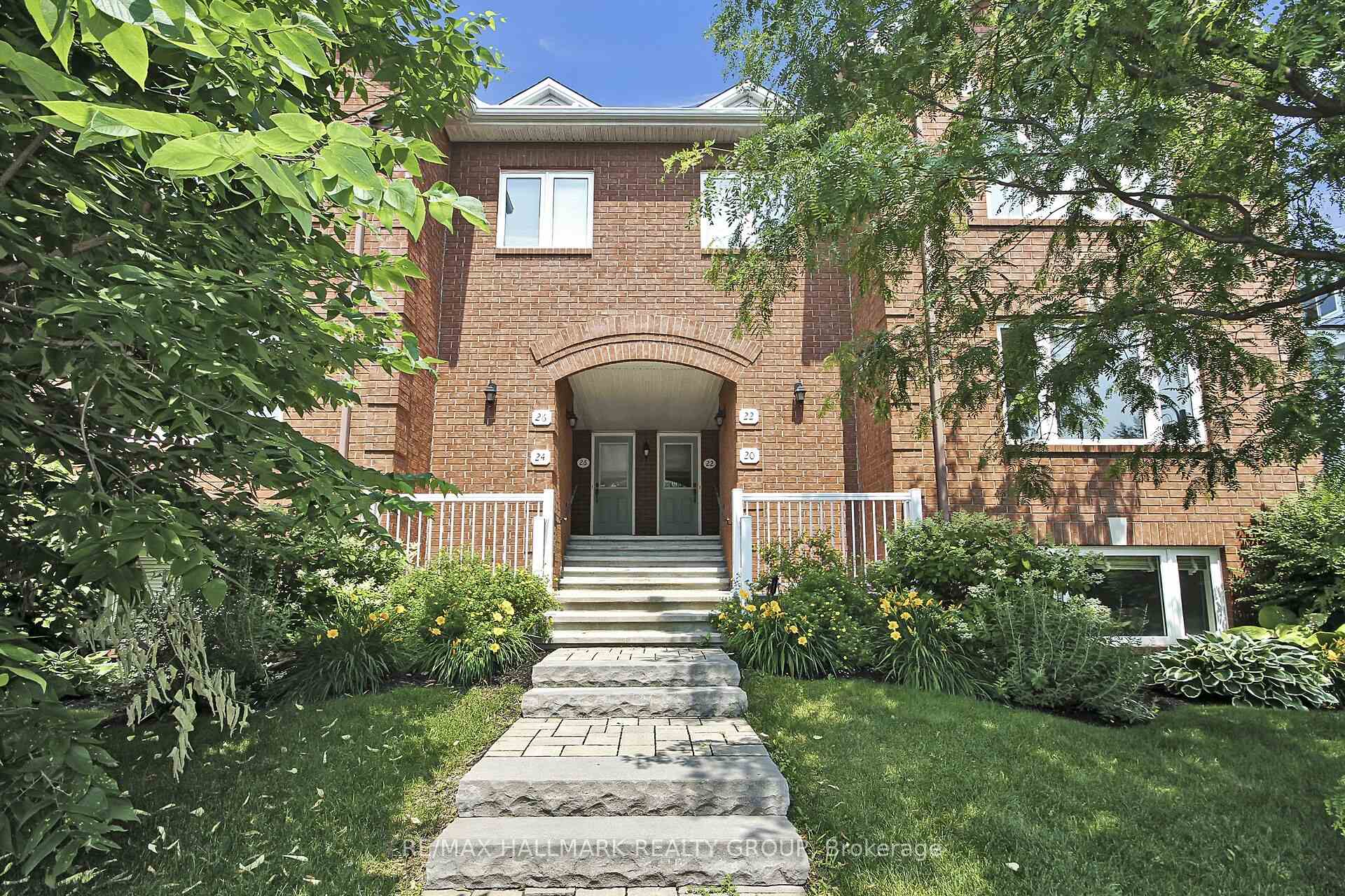 Front of Unit 5, 20 Edenvale Drive