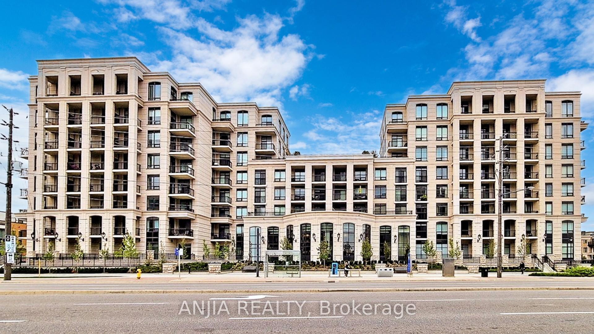 Front of Unit 219W, 268 Buchanan Drive