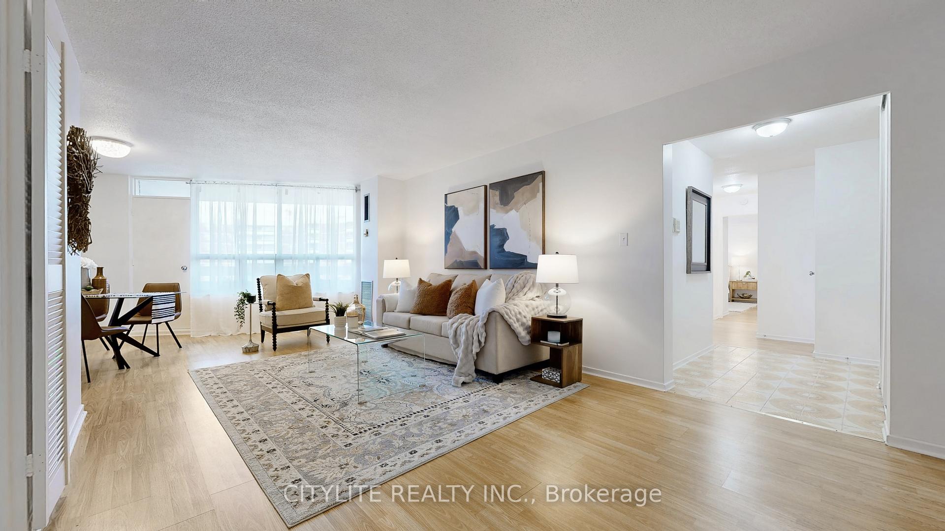Photo 7 of Unit 1806, 10 Edgecliffe Golfway, Toronto, Flemingdon Park — HOMEH