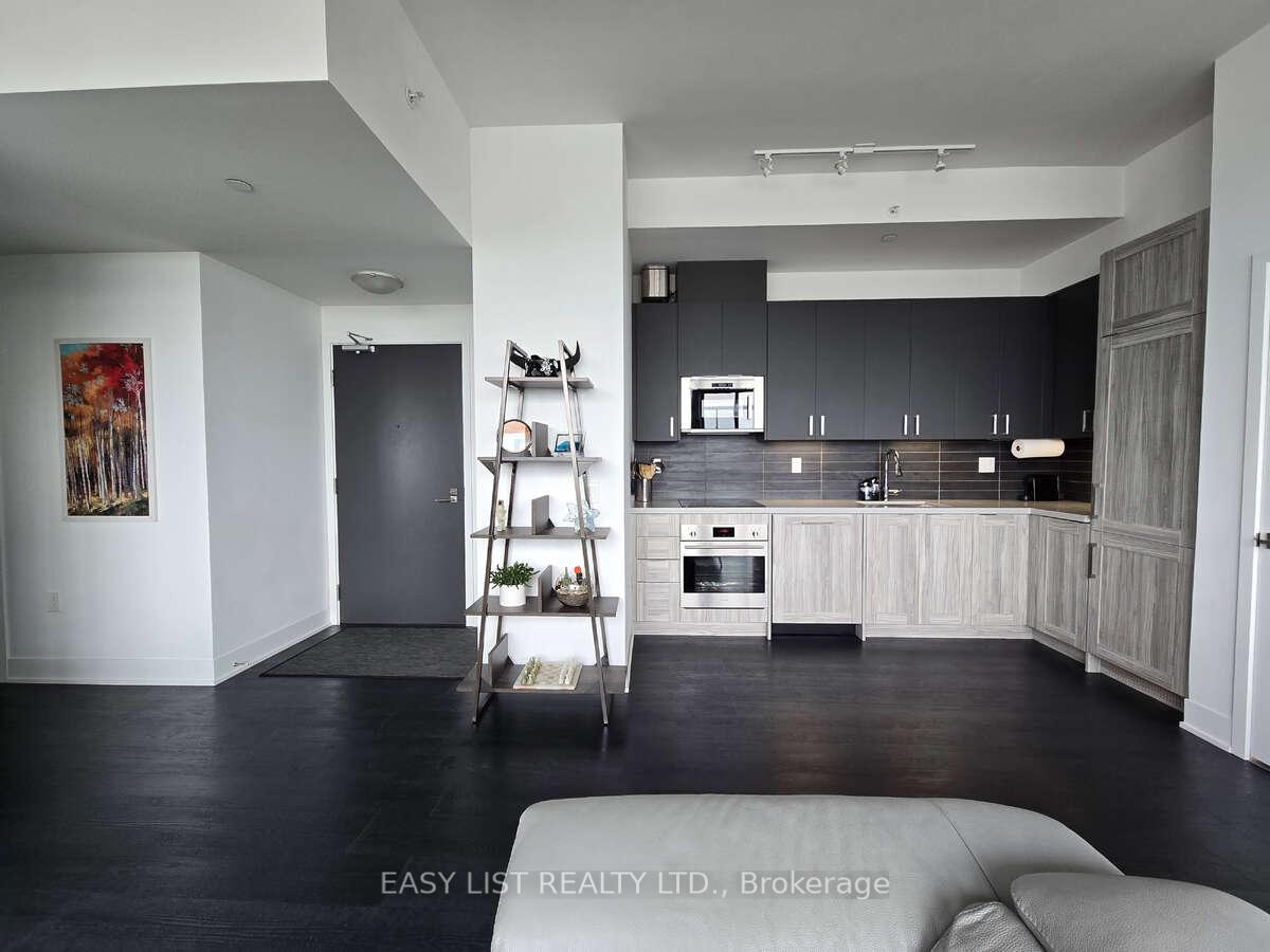 Photo 3 of Unit 616E, 2908 Highway 7, Vaughan, Concord — HOMEH