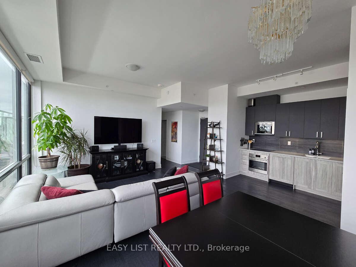 Photo 7 of Unit 616E, 2908 Highway 7, Vaughan, Concord — HOMEH