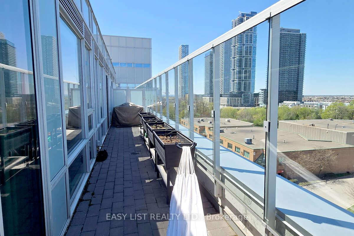 Photo 17 of Unit 616E, 2908 Highway 7, Vaughan, Concord — HOMEH