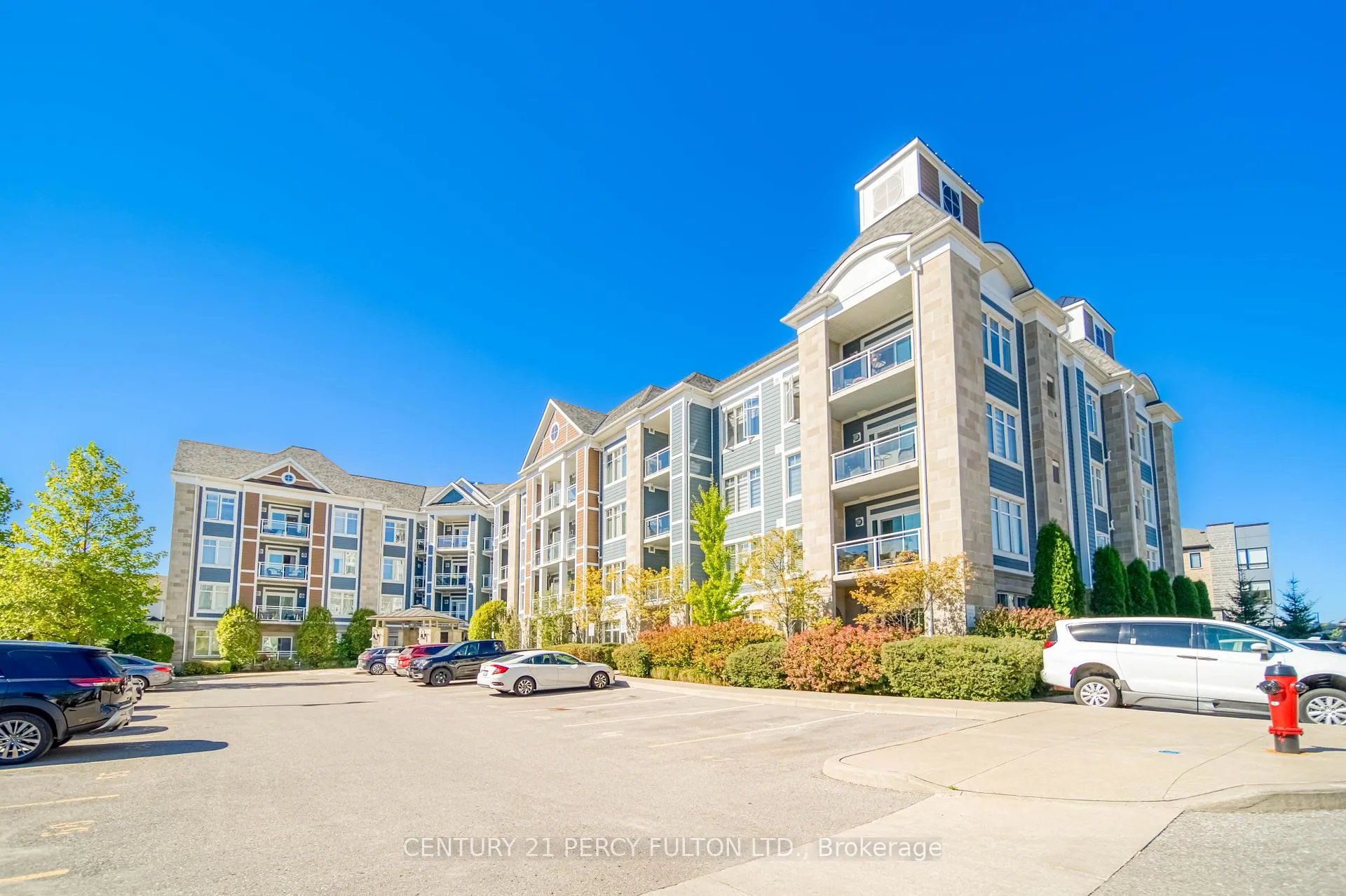 Front of Unit 302, 660 Gordon Street