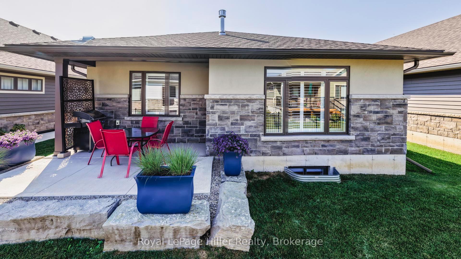 Photo 5 of Unit 3, 24 Upper Thames Lane, West Perth, Mitchell — HOMEH