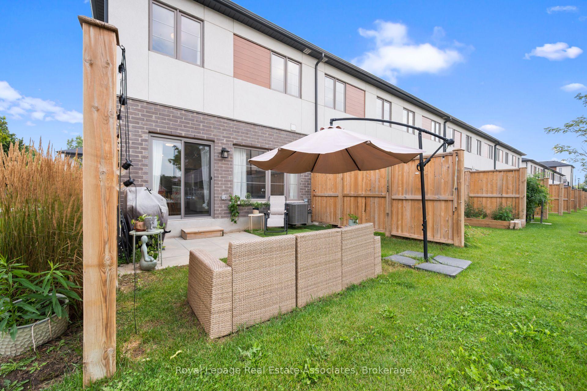 Photo 37 of 26 Steele Crescent, Guelph, St. Patrick's Ward — HOMEH