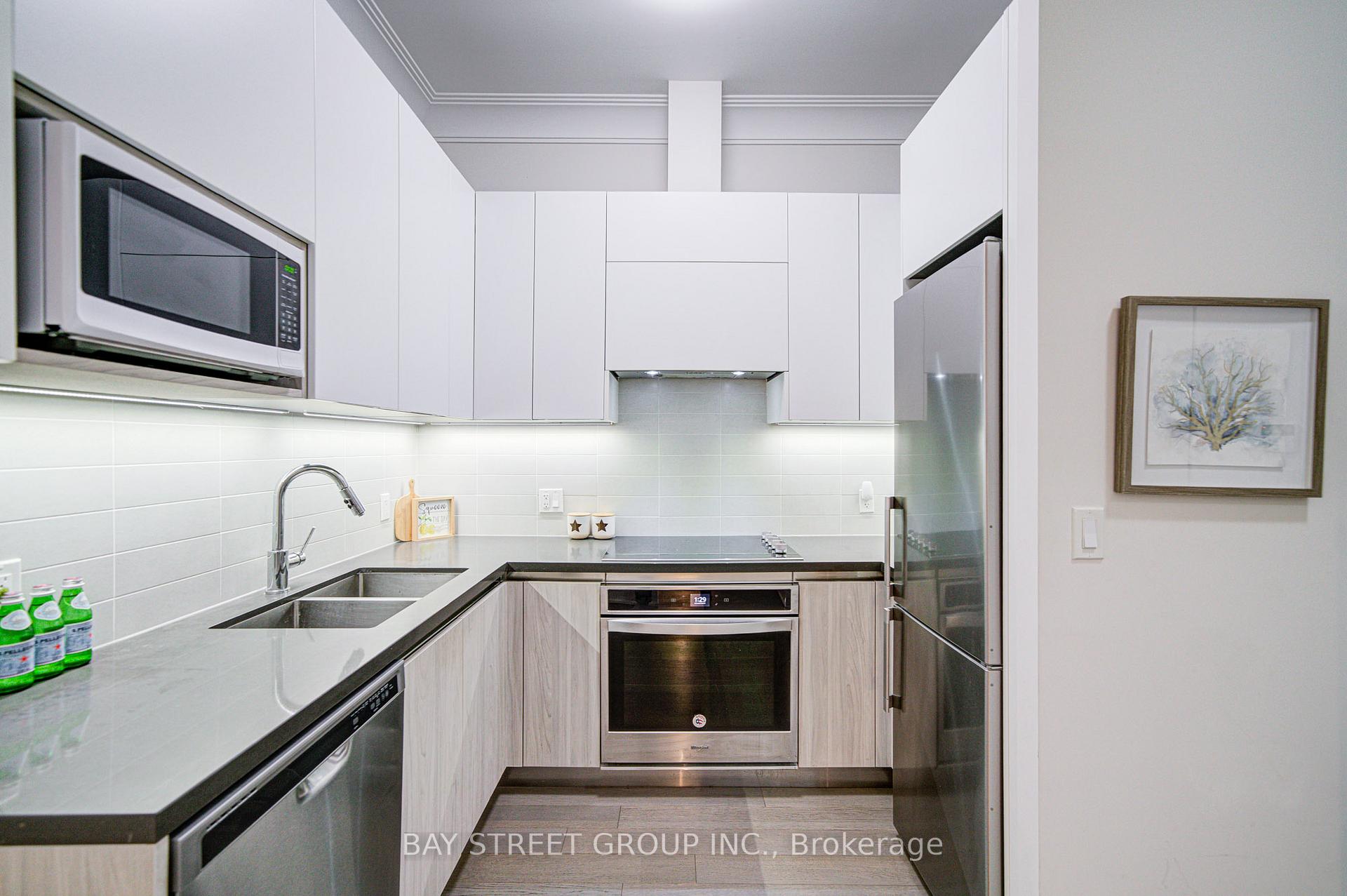 Photo 18 of Unit 111, 15 Water Walk Drive, Markham, Unionville — HOMEH