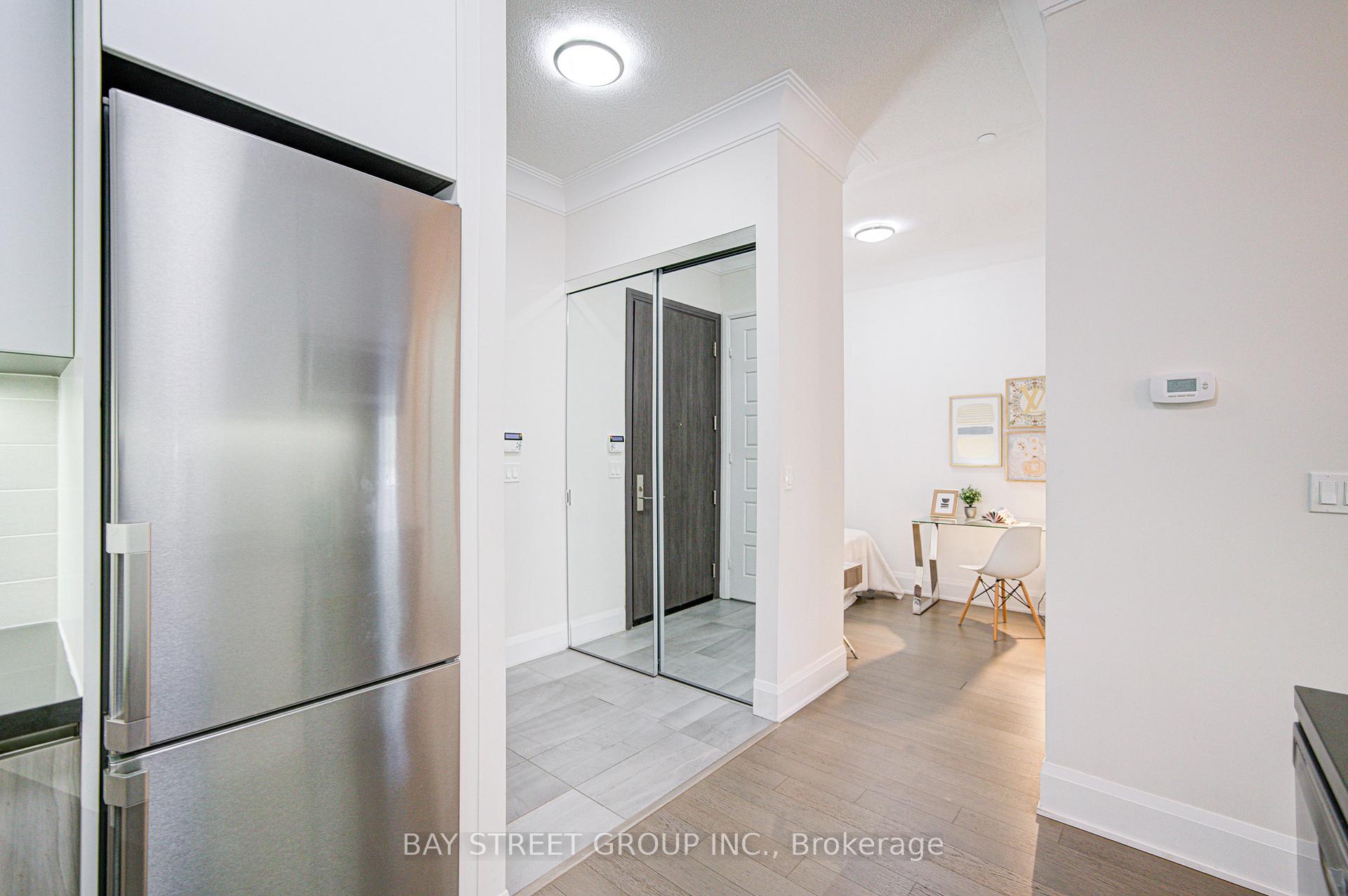 Photo 19 of Unit 111, 15 Water Walk Drive, Markham, Unionville — HOMEH