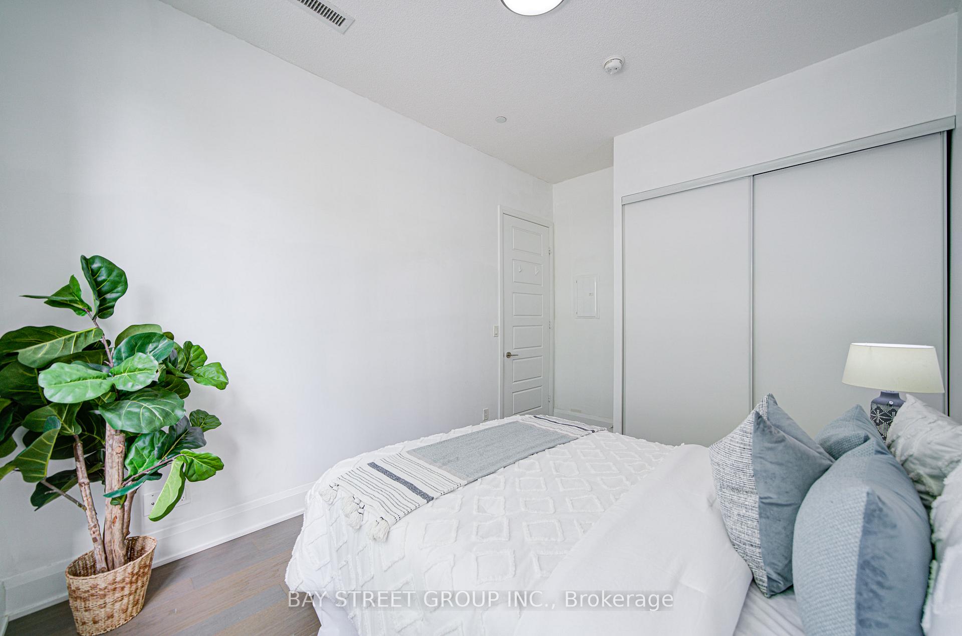 Photo 24 of Unit 111, 15 Water Walk Drive, Markham, Unionville — HOMEH