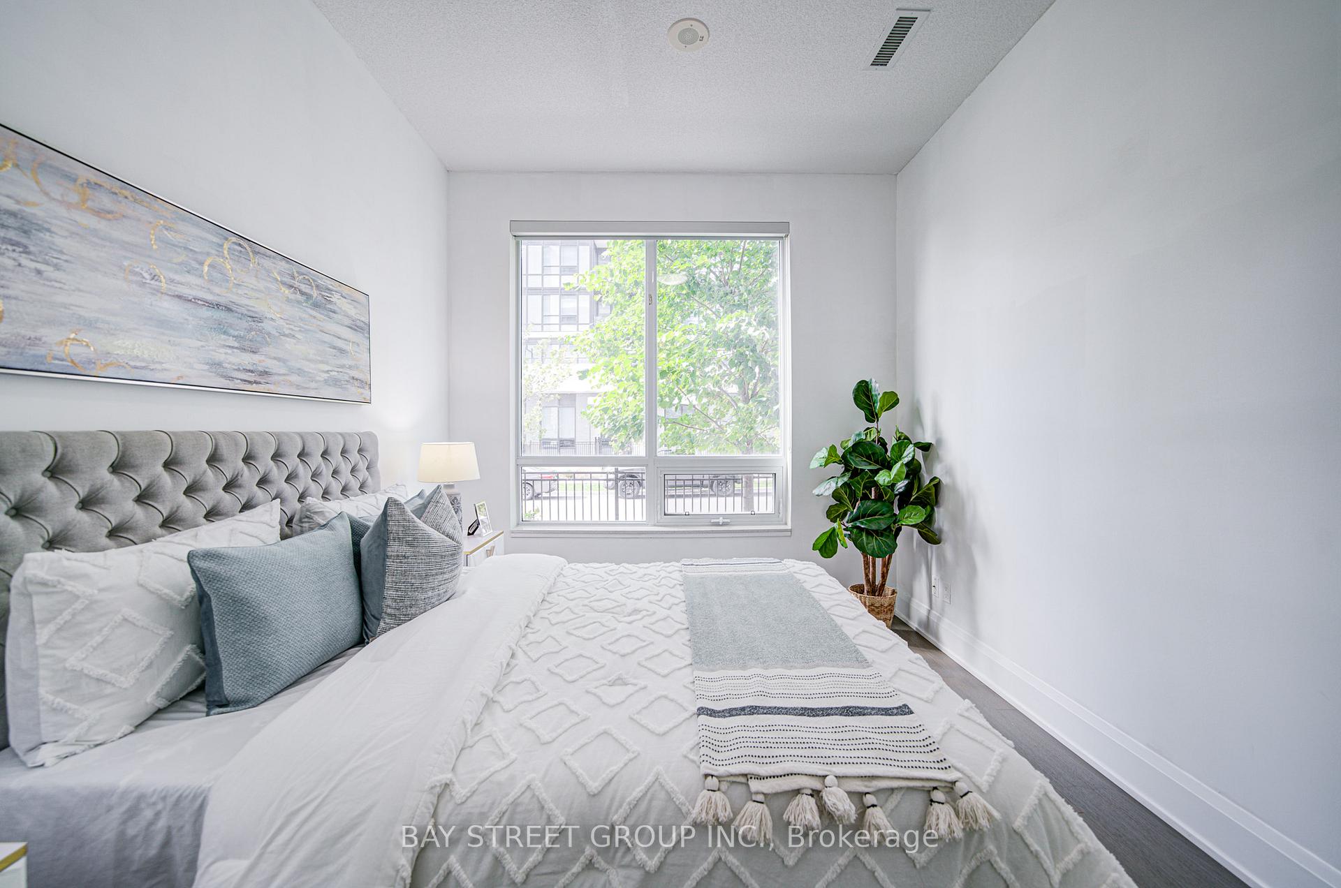 Photo 25 of Unit 111, 15 Water Walk Drive, Markham, Unionville — HOMEH