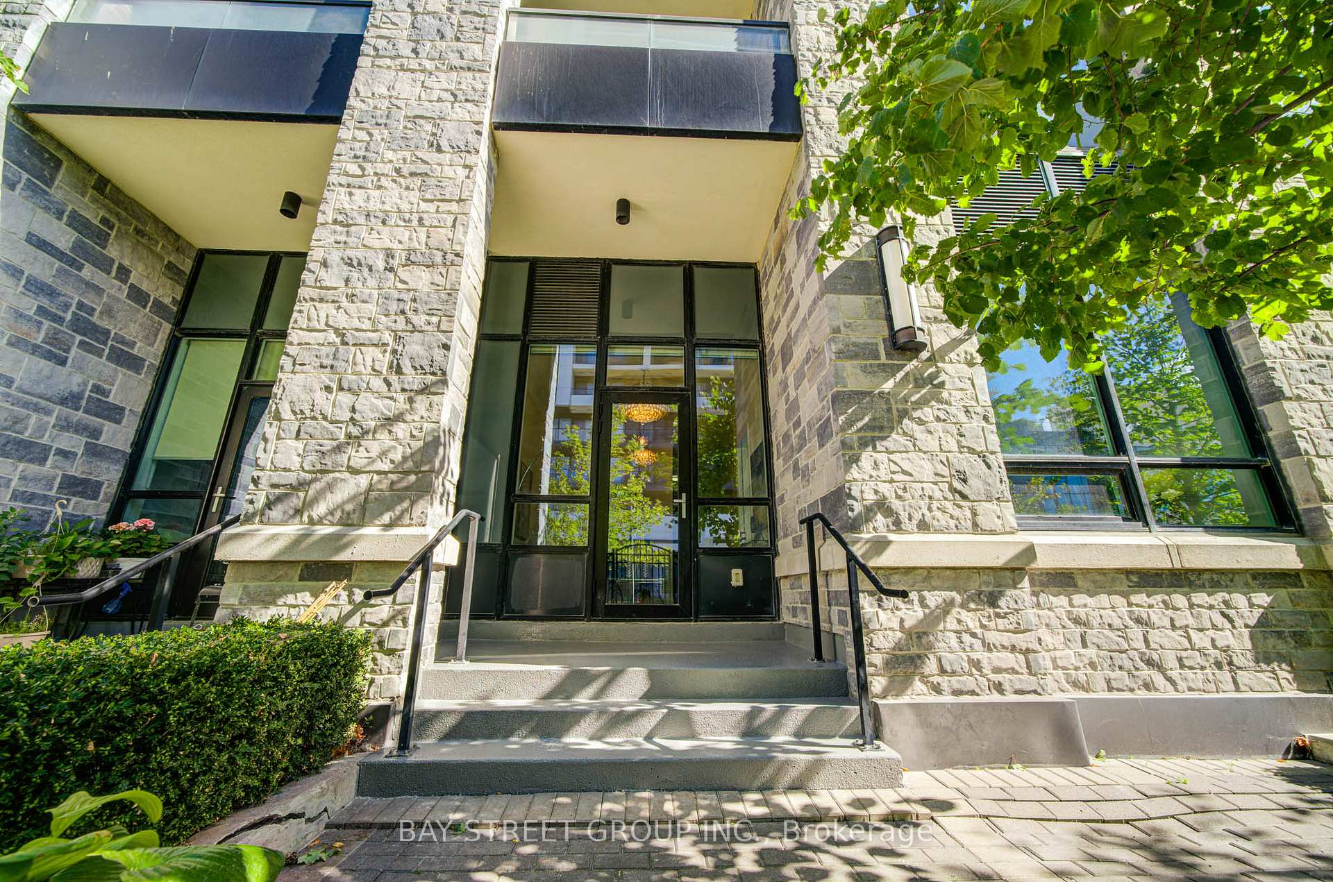 Photo 34 of Unit 111, 15 Water Walk Drive, Markham, Unionville — HOMEH