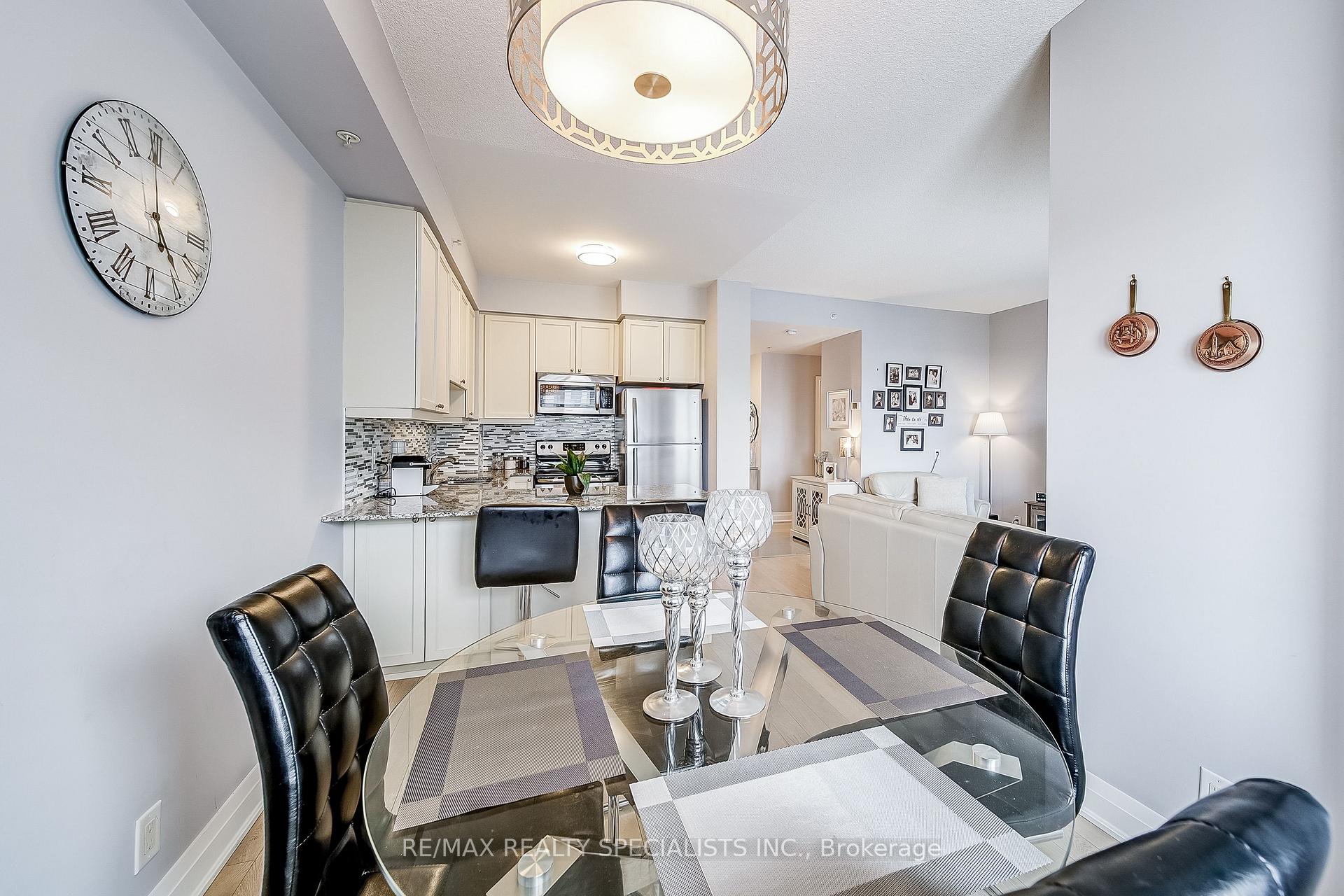 Photo 21 of Unit 710, 24 Woodstream Boulevard, Vaughan, Vaughan Grove — HOMEH