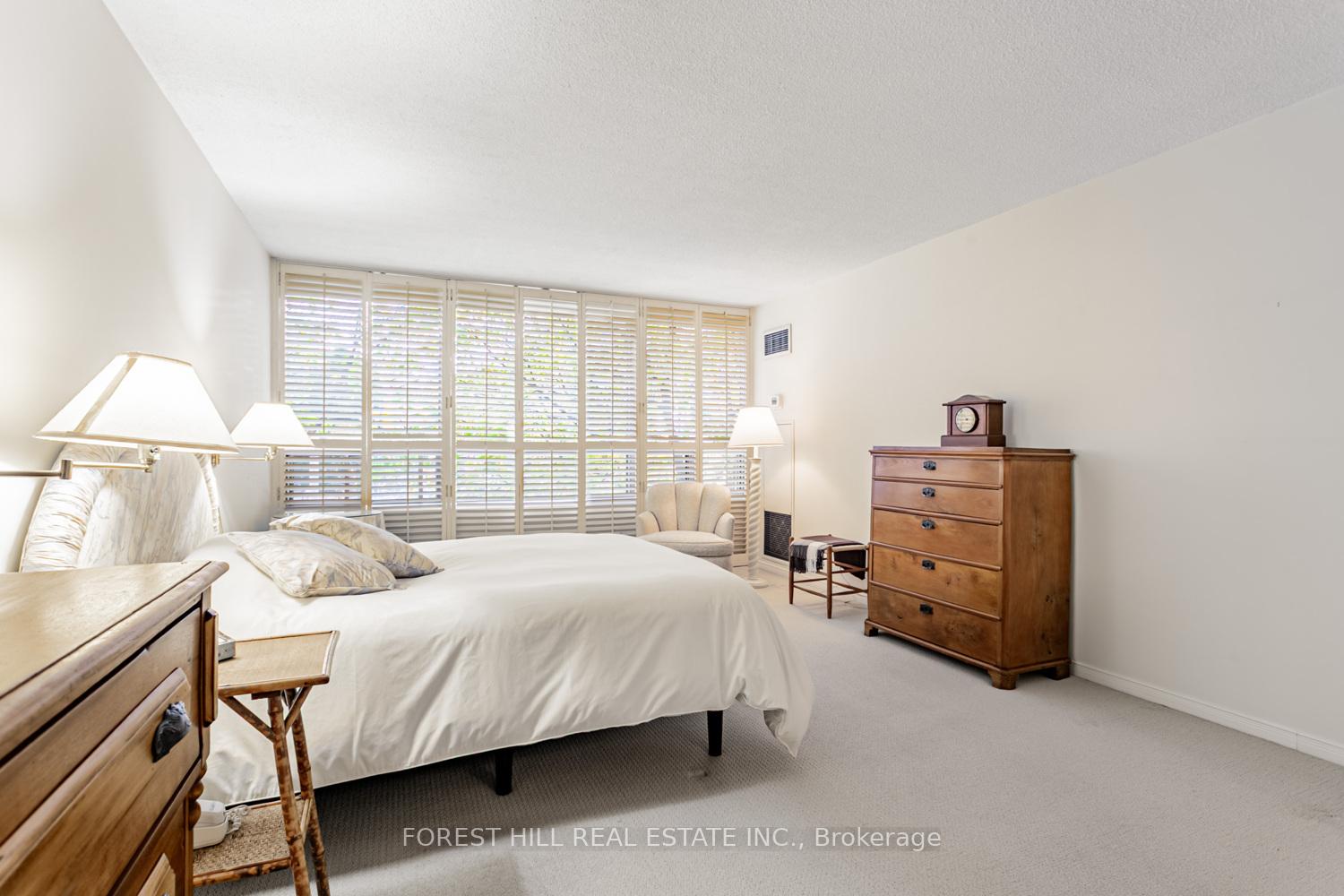 Photo 11 of Unit 307, 18 Lower Village Gate, Toronto, Forest Hill South — HOMEH