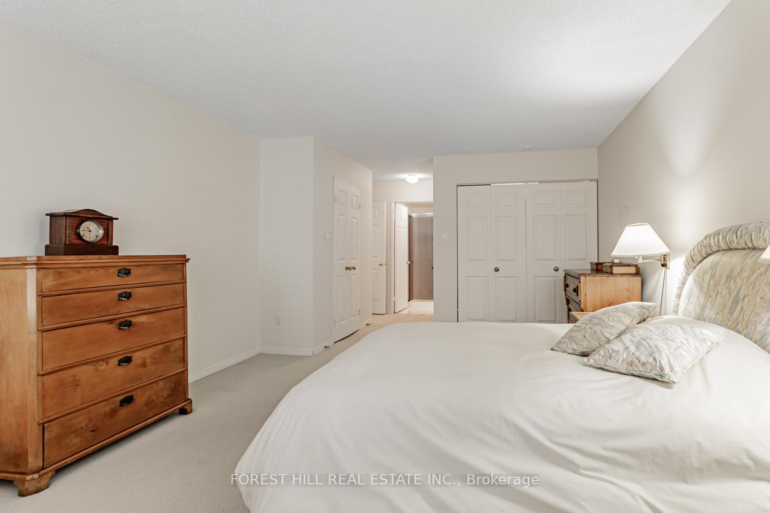 Photo 12 of Unit 307, 18 Lower Village Gate, Toronto, Forest Hill South — HOMEH