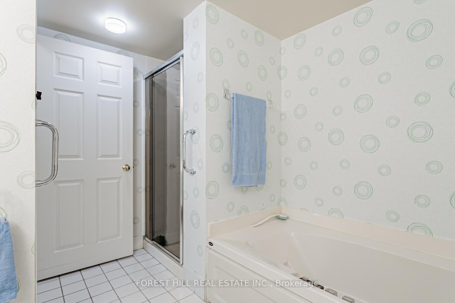 Photo 15 of Unit 307, 18 Lower Village Gate, Toronto, Forest Hill South — HOMEH