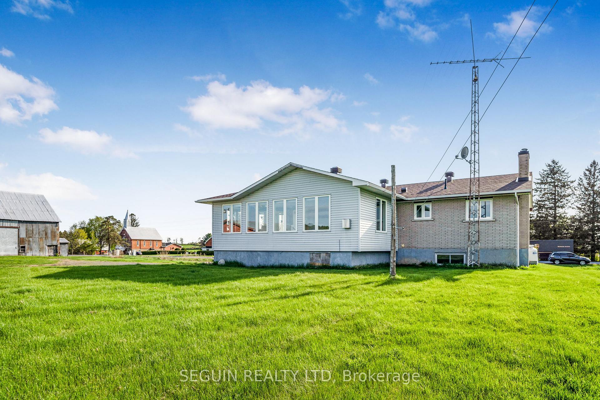 Photo 4 of 1765 Cassburn Road, Champlain, Champlain Twp — HOMEH