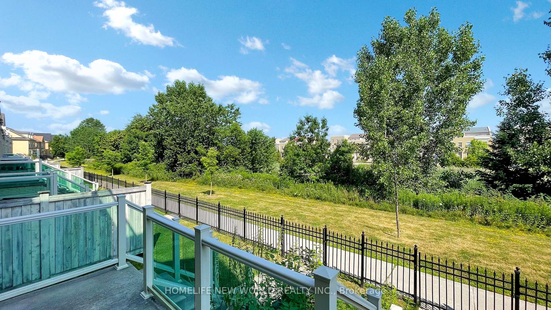 Photo 5 of 23 Victor Herbert Way, Markham, Cathedraltown — HOMEH