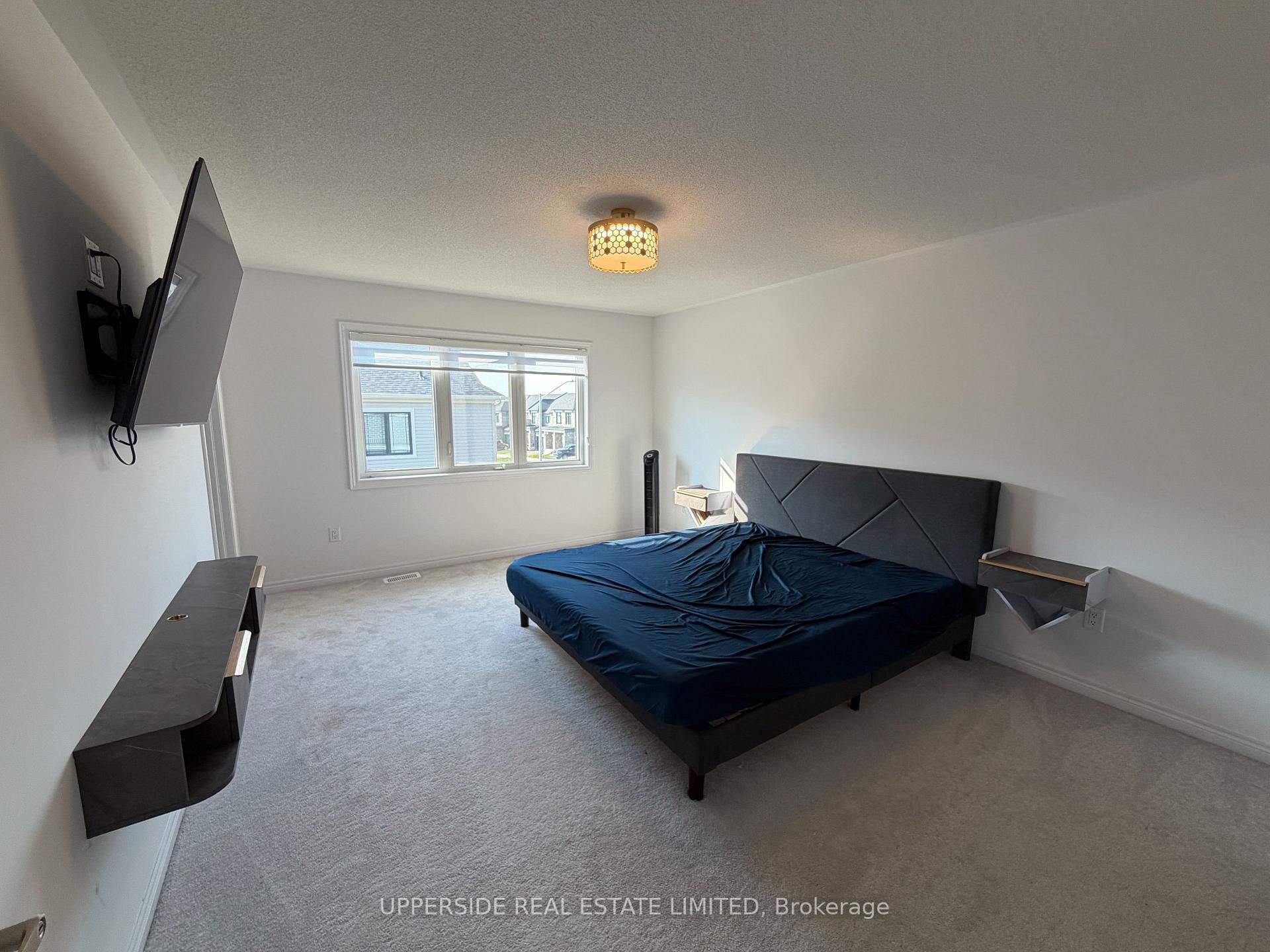 Photo 14 of 87 Milady Crescent, Barrie, Rural Barrie Southeast — HOMEH