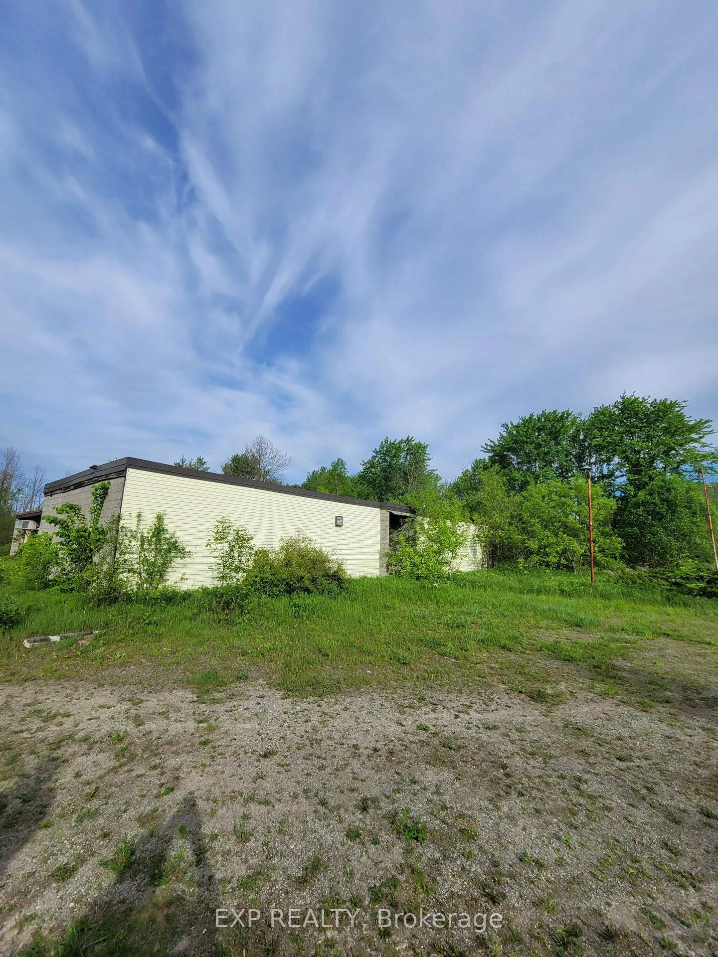 Photo 1 of 4122 County Road 44, Edwardsburgh/Cardinal, Edwardsburgh/Cardinal Twp — HOMEH