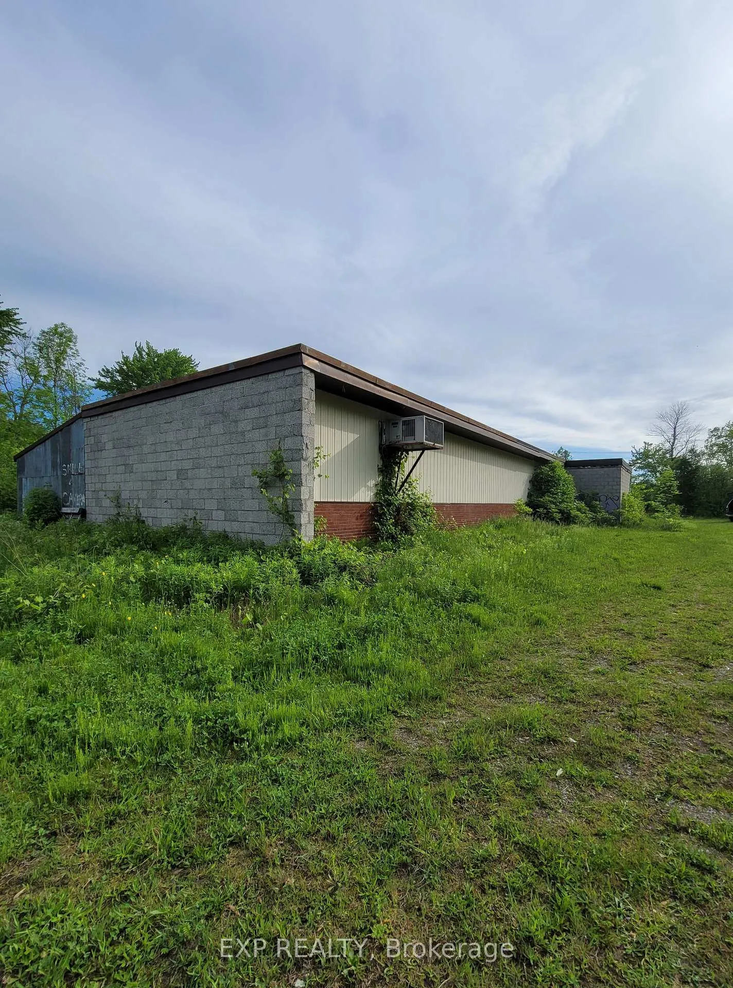 Photo 3 of 4122 County Road 44, Edwardsburgh/Cardinal, Edwardsburgh/Cardinal Twp — HOMEH