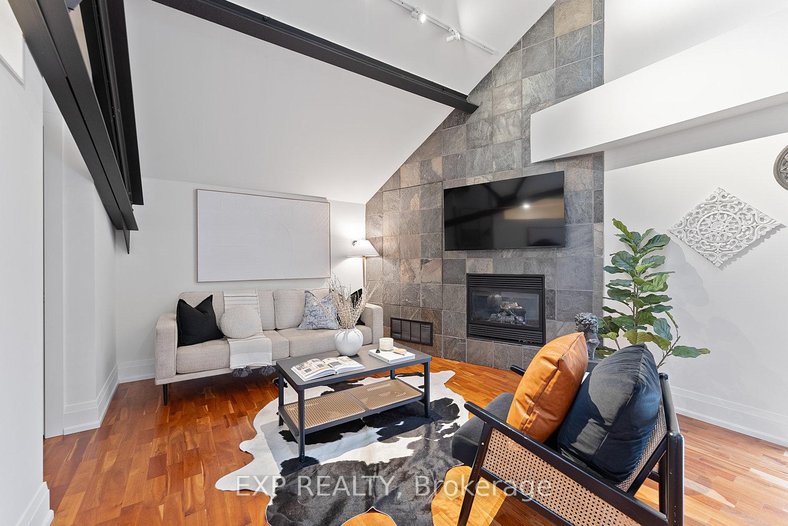 Photo 6 of Unit 305, 660 Pape Avenue, Toronto, North Riverdale — HOMEH