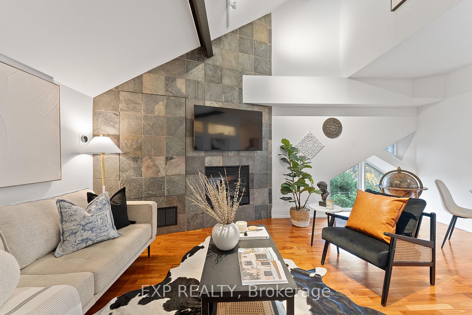 Photo 9 of Unit 305, 660 Pape Avenue, Toronto, North Riverdale — HOMEH